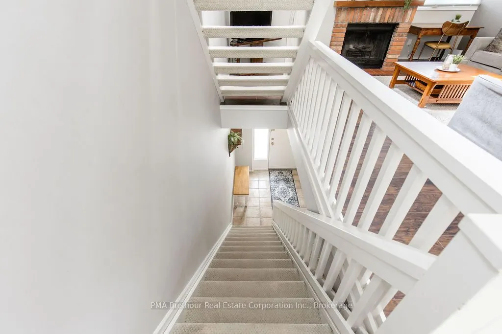 214 Escarpment Crescent, #32