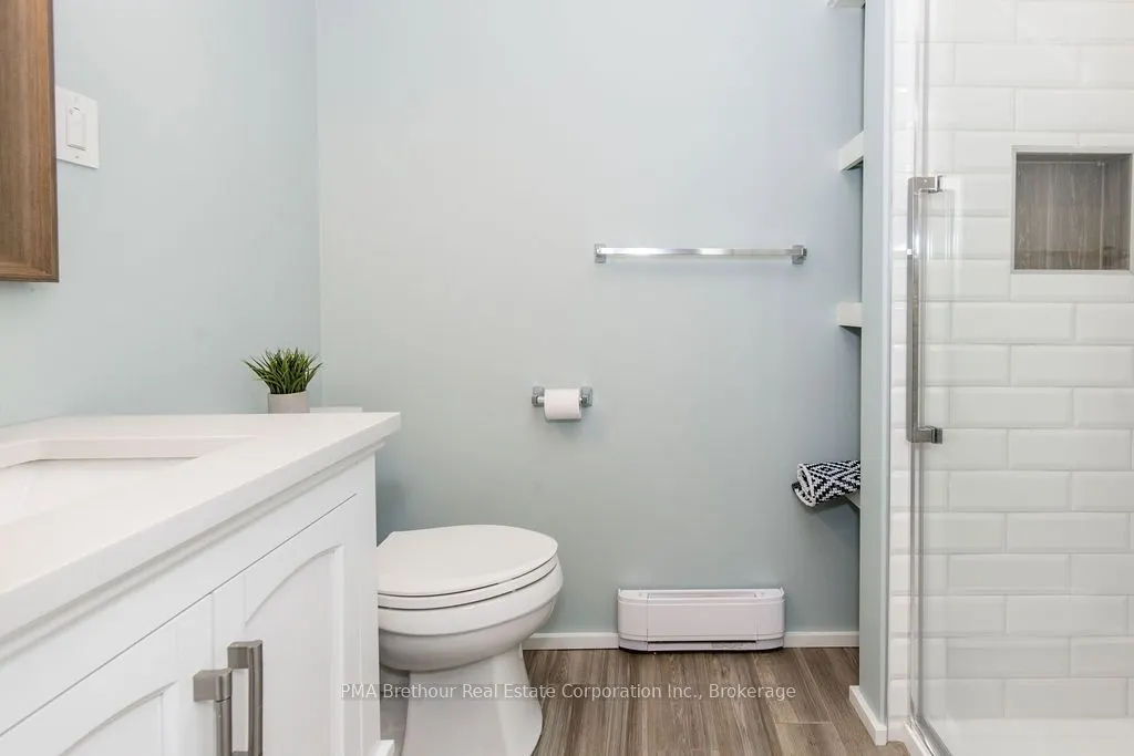 214 Escarpment Crescent, #32