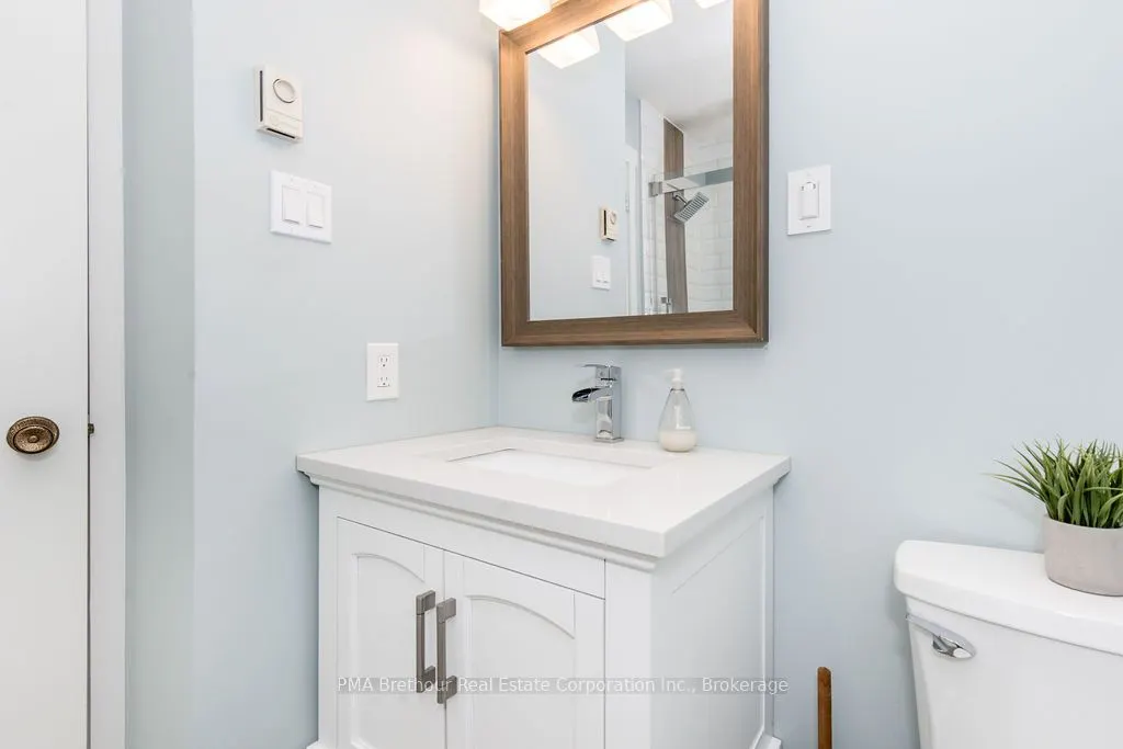 214 Escarpment Crescent, #32