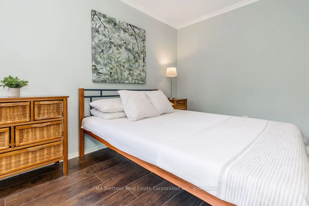 214 Escarpment Crescent, #32