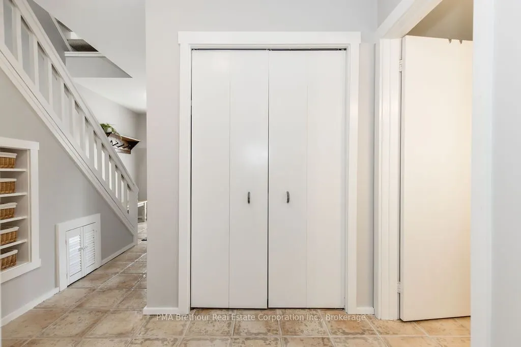 214 Escarpment Crescent, #32