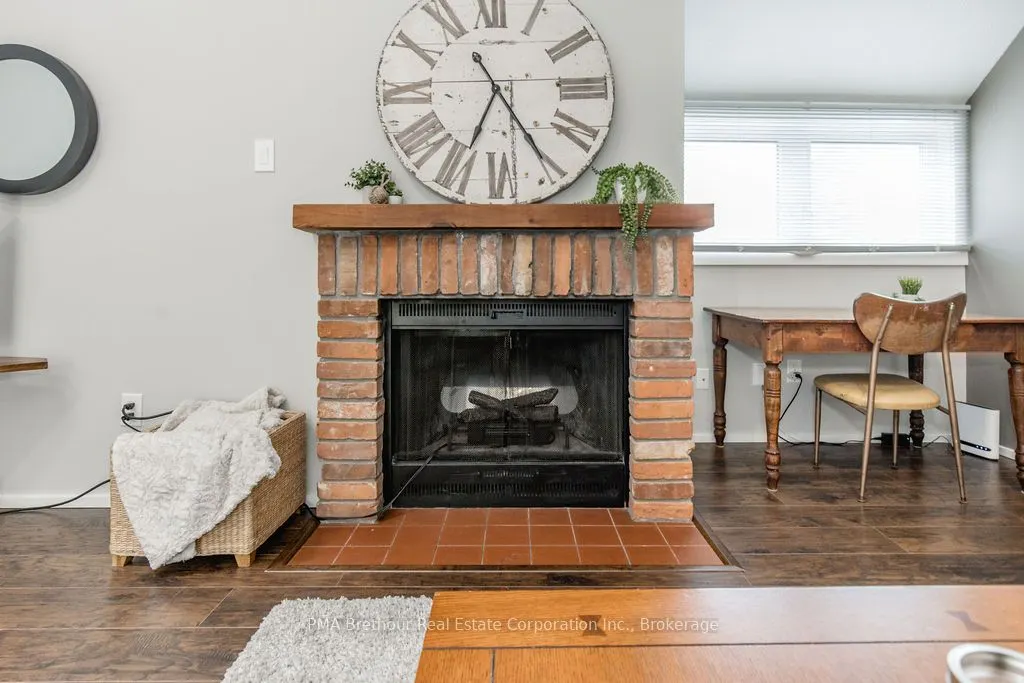 214 Escarpment Crescent, #32