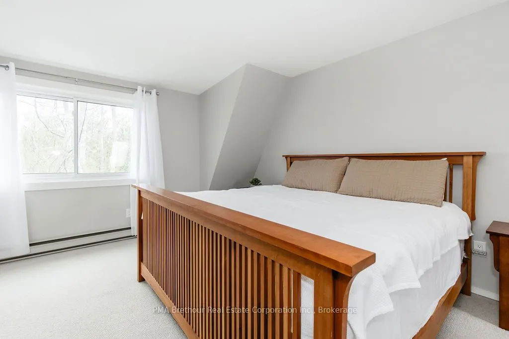 214 Escarpment Crescent, #32