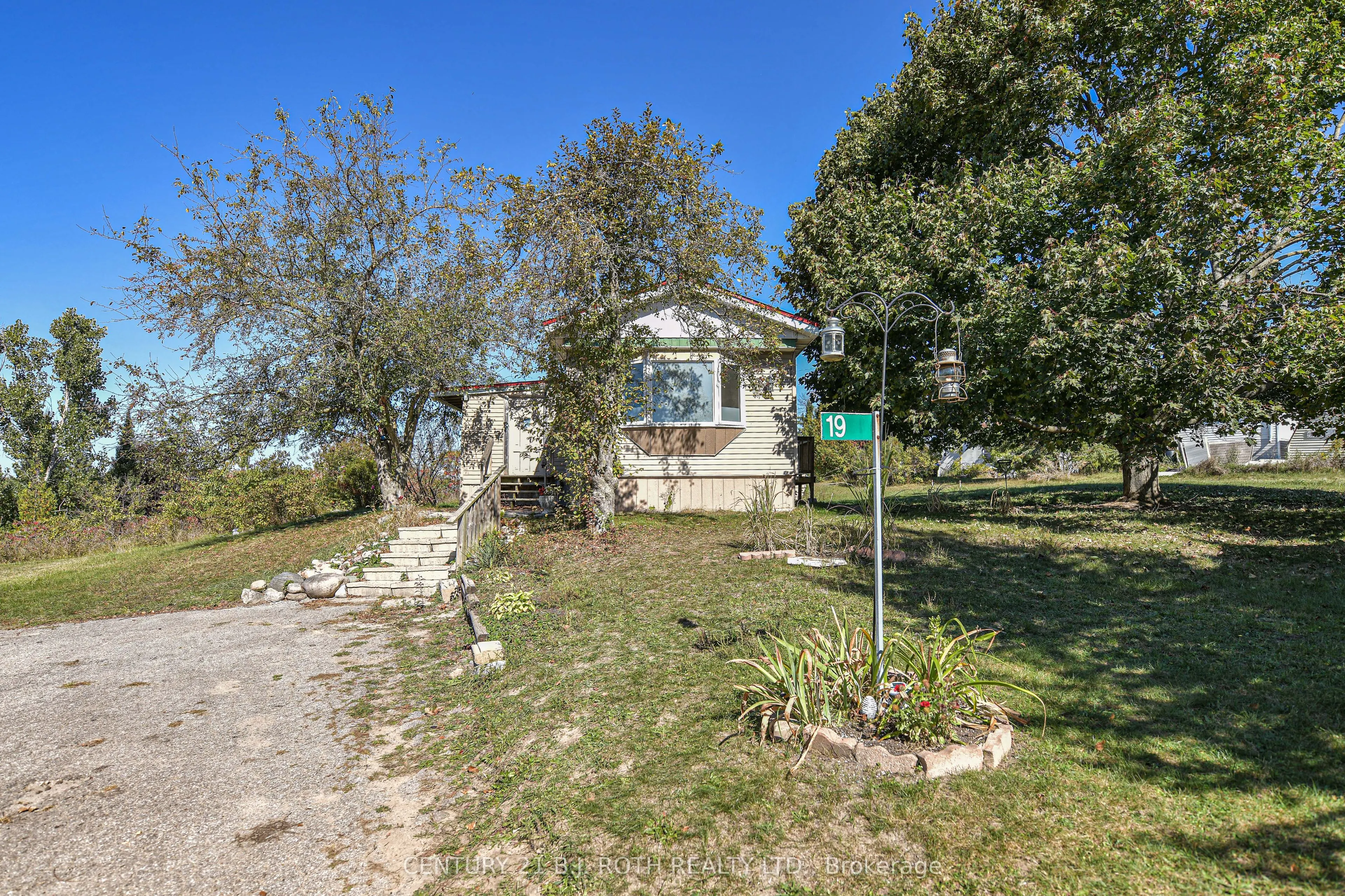 19 Claremont Crescent