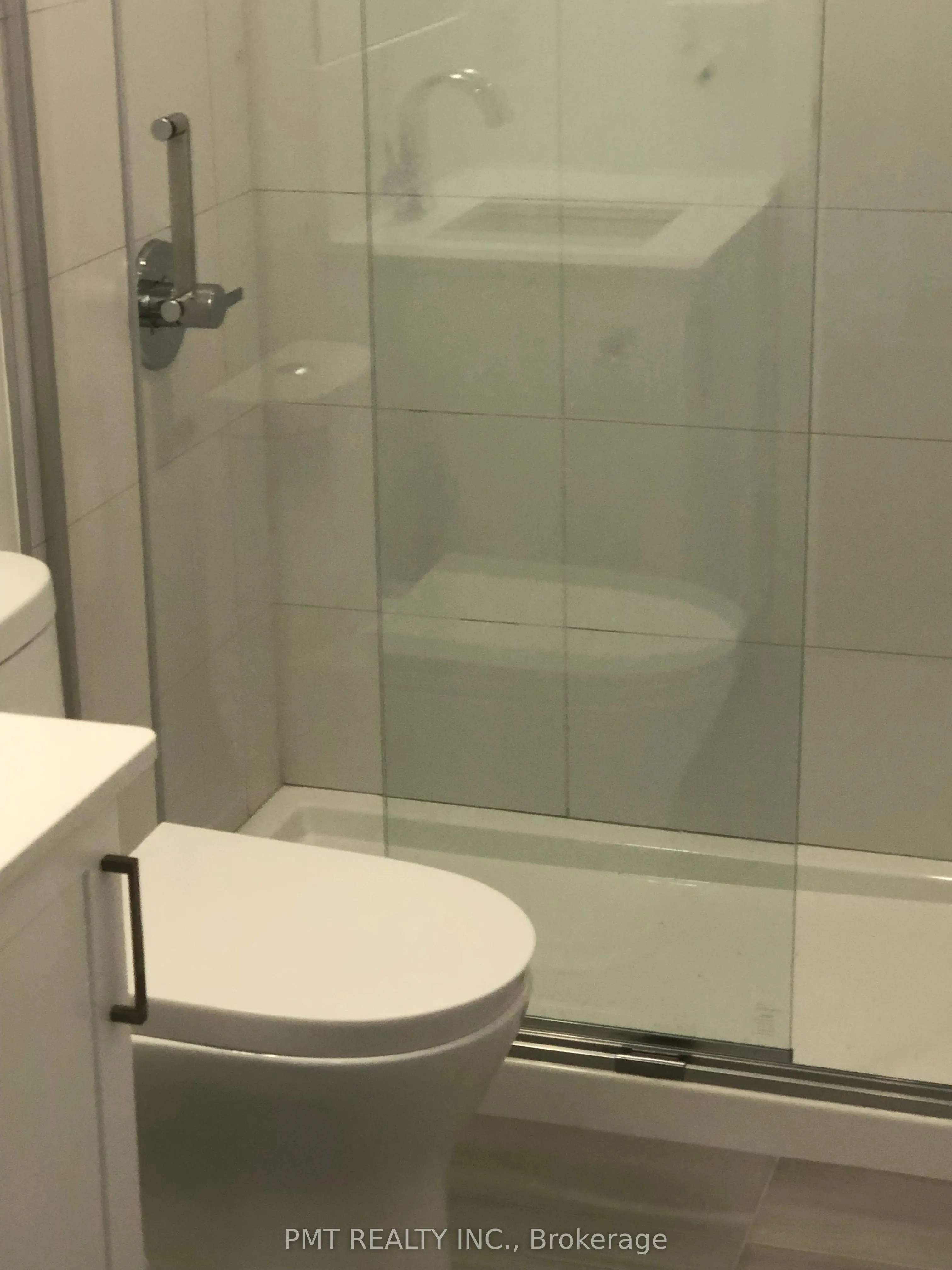 681 Yonge Street, #622