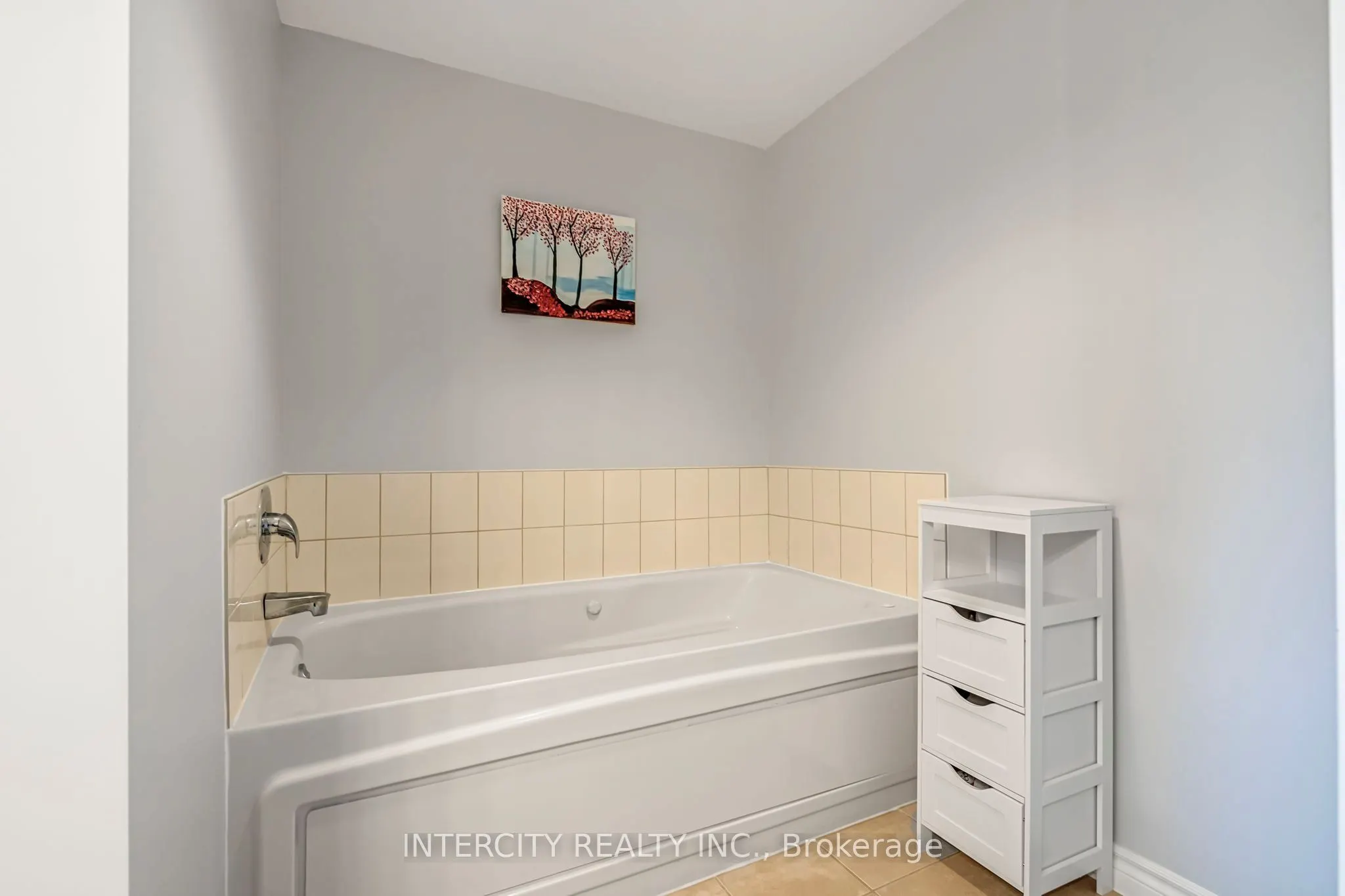 699 Aberdeen Boulevard, #1007