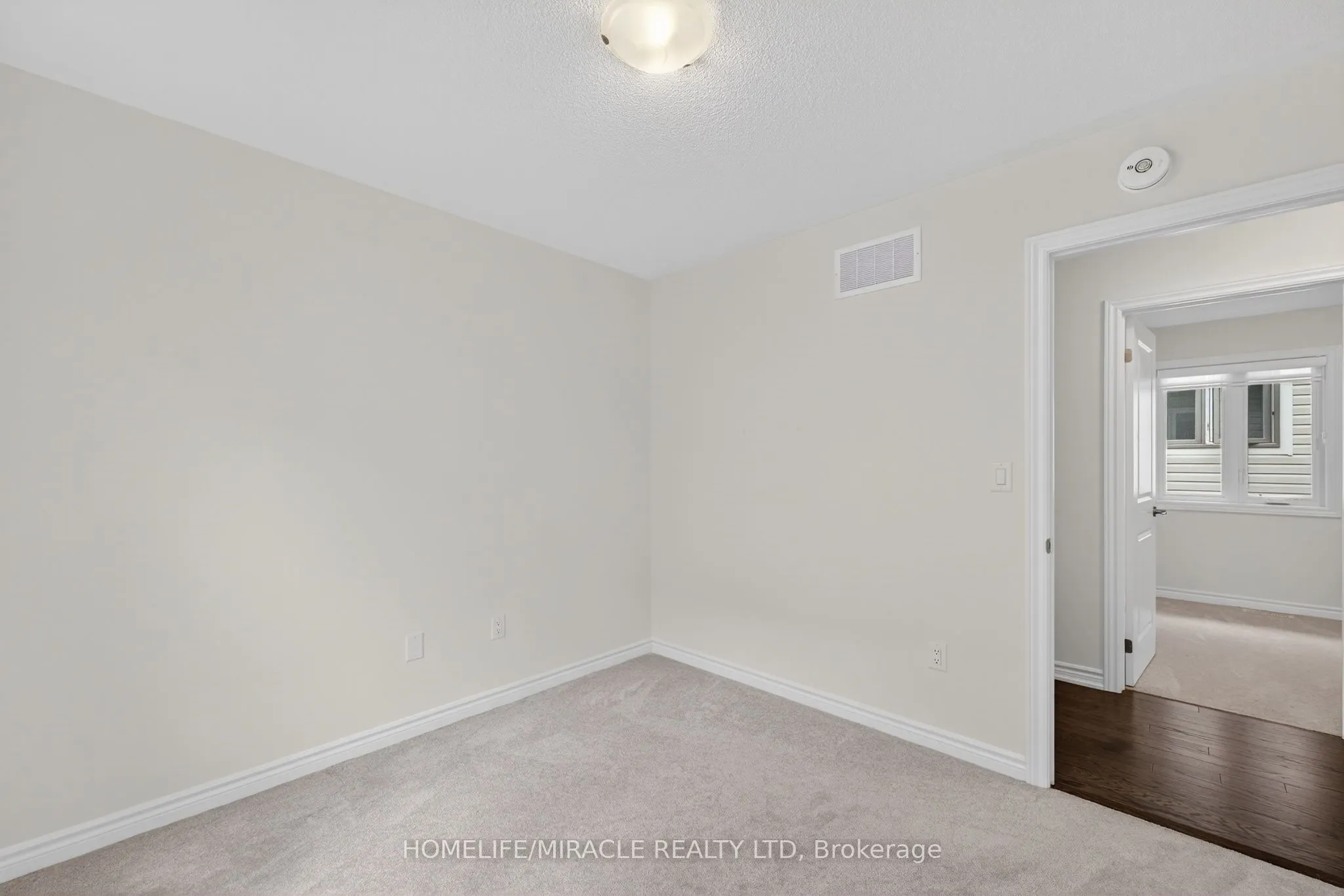 11 Phoenix Boulevard