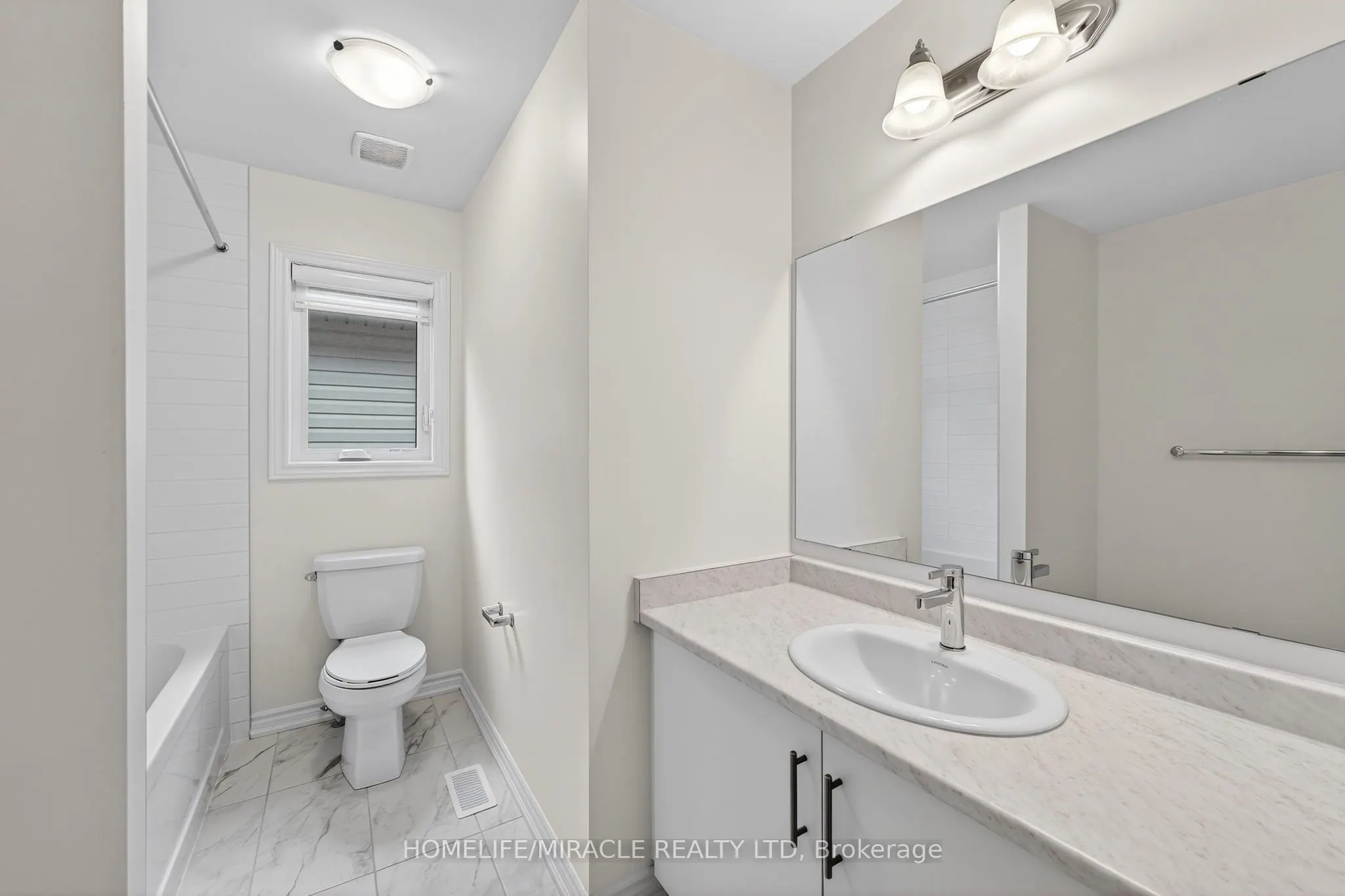 11 Phoenix Boulevard