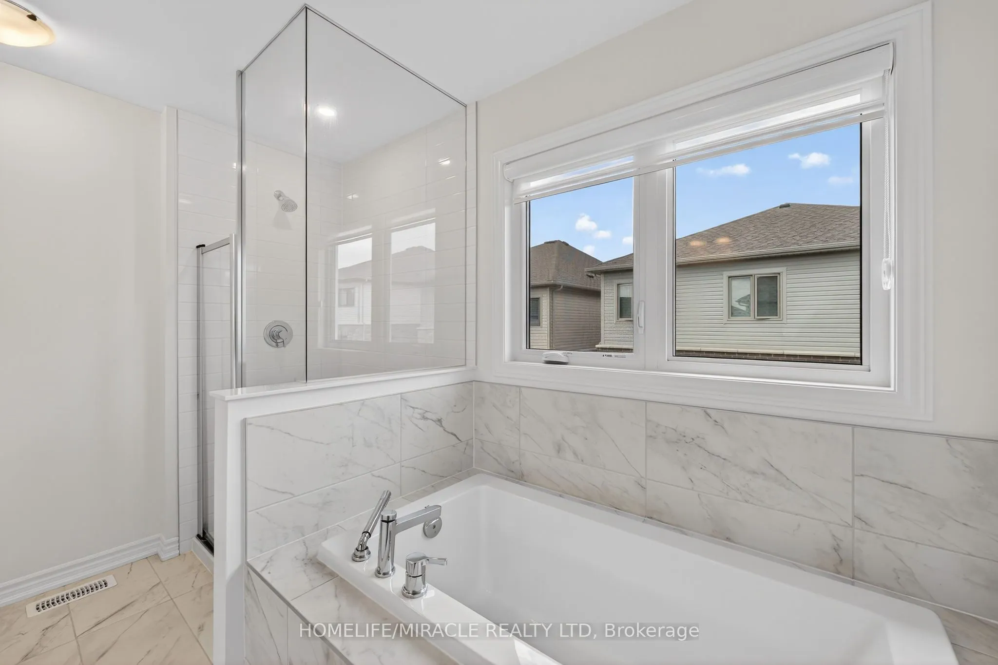 11 Phoenix Boulevard