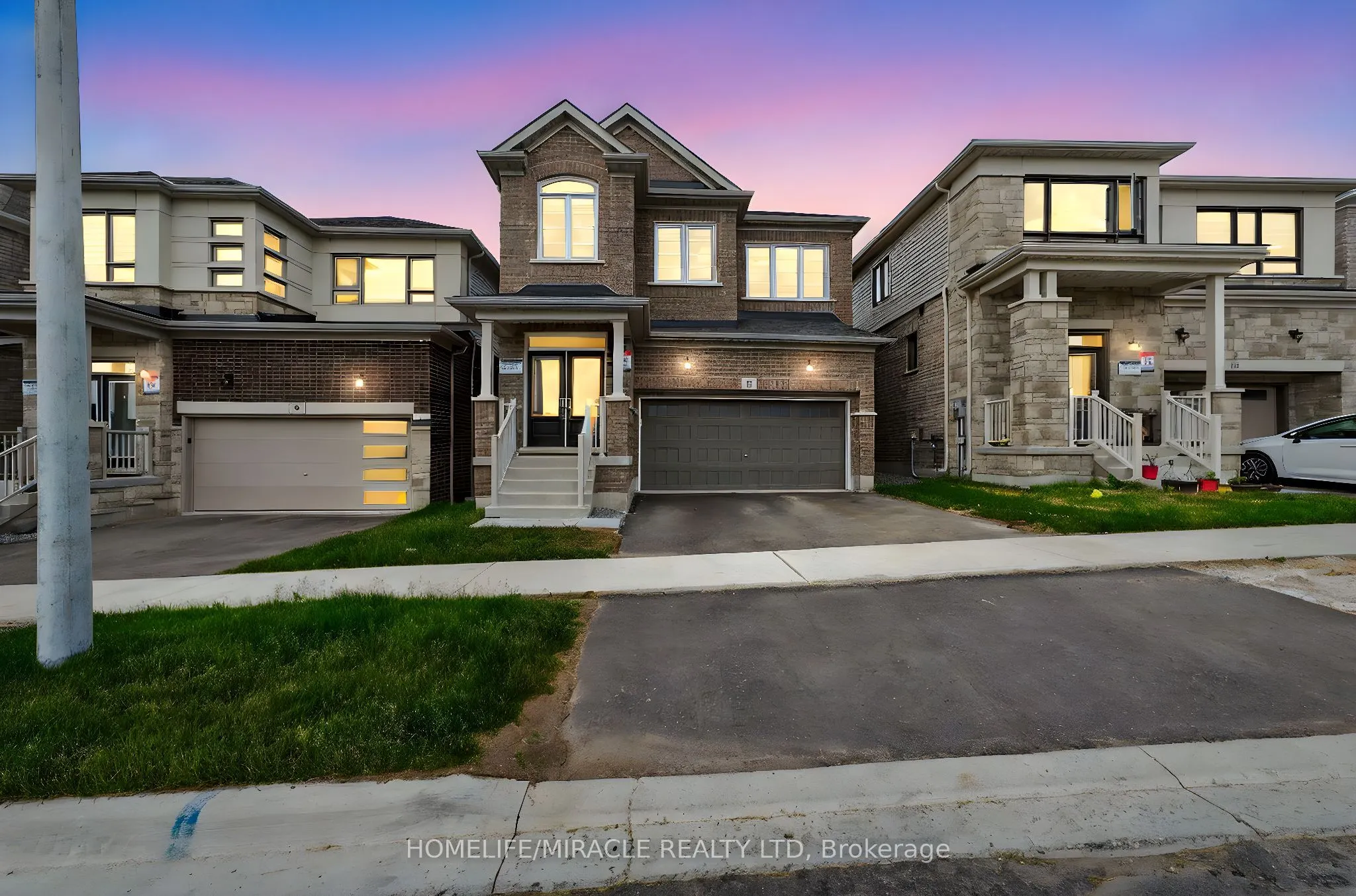 11 Phoenix Boulevard