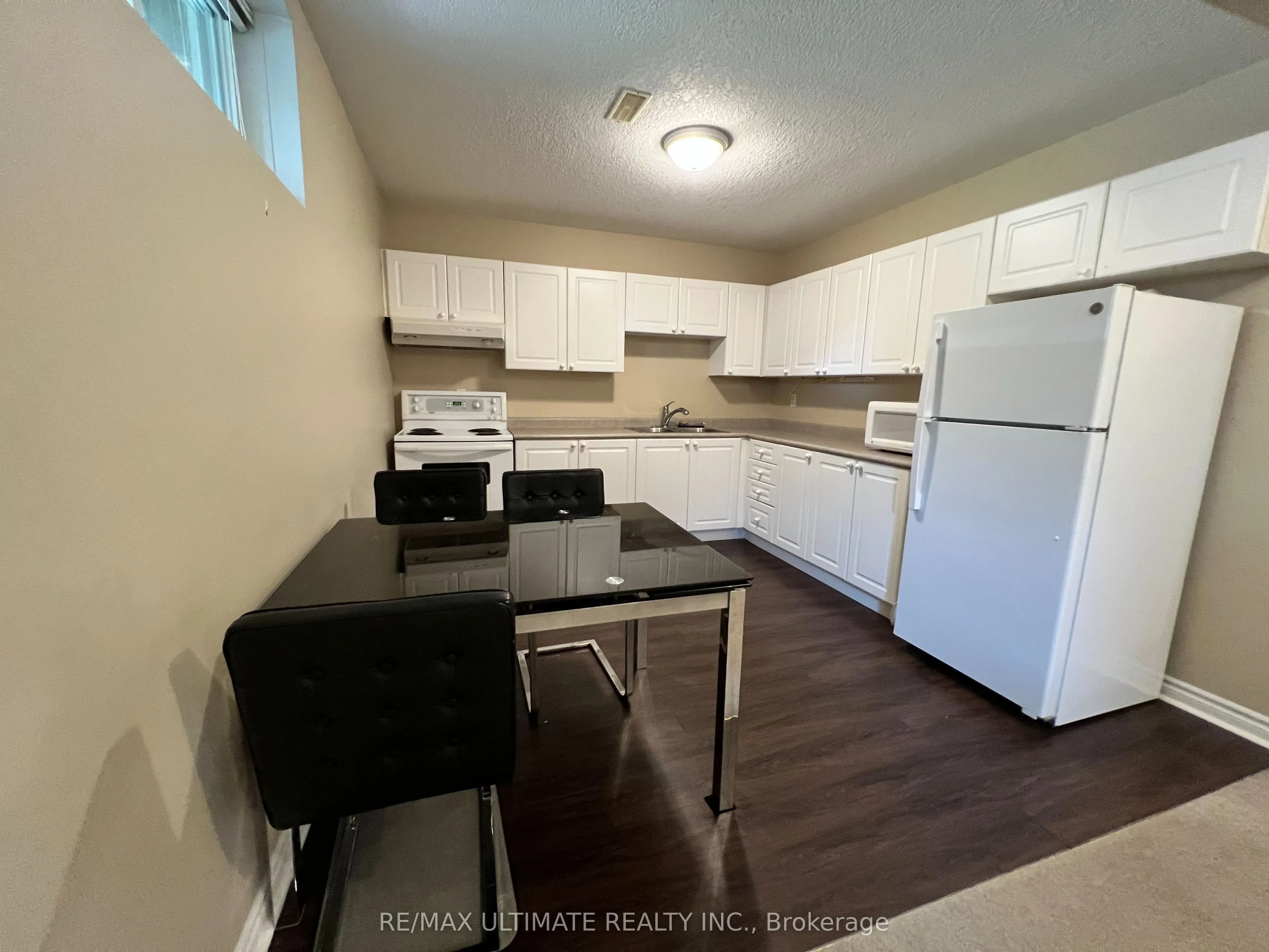 209 Dunsmore Lane, #Lower