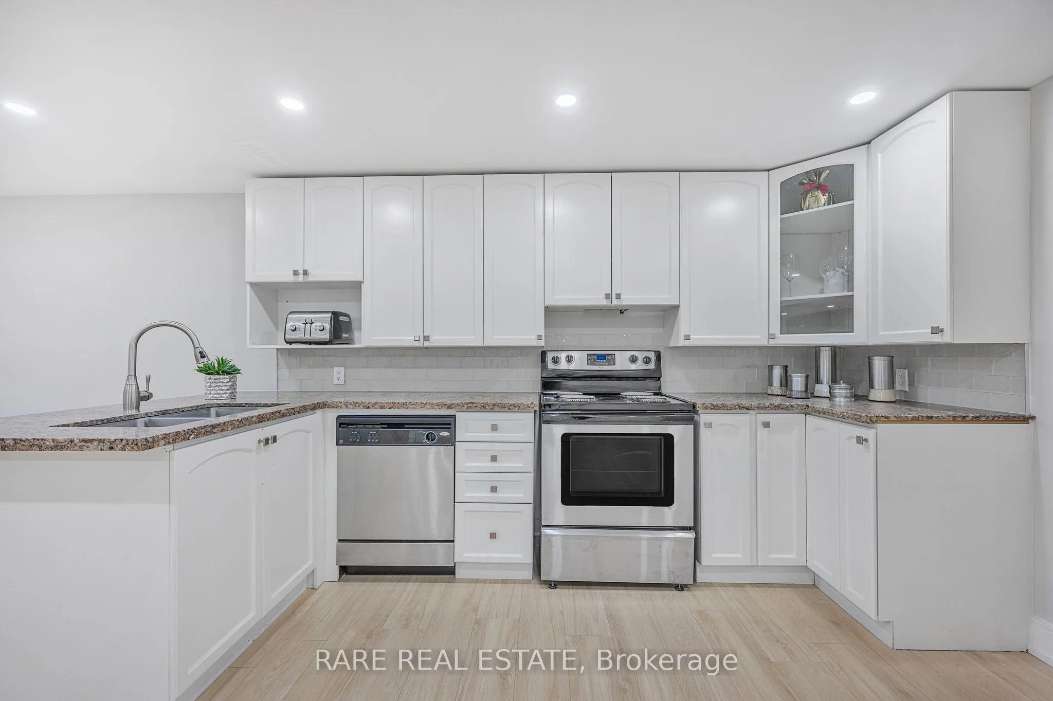 4 BRONZE BIRD Crescent