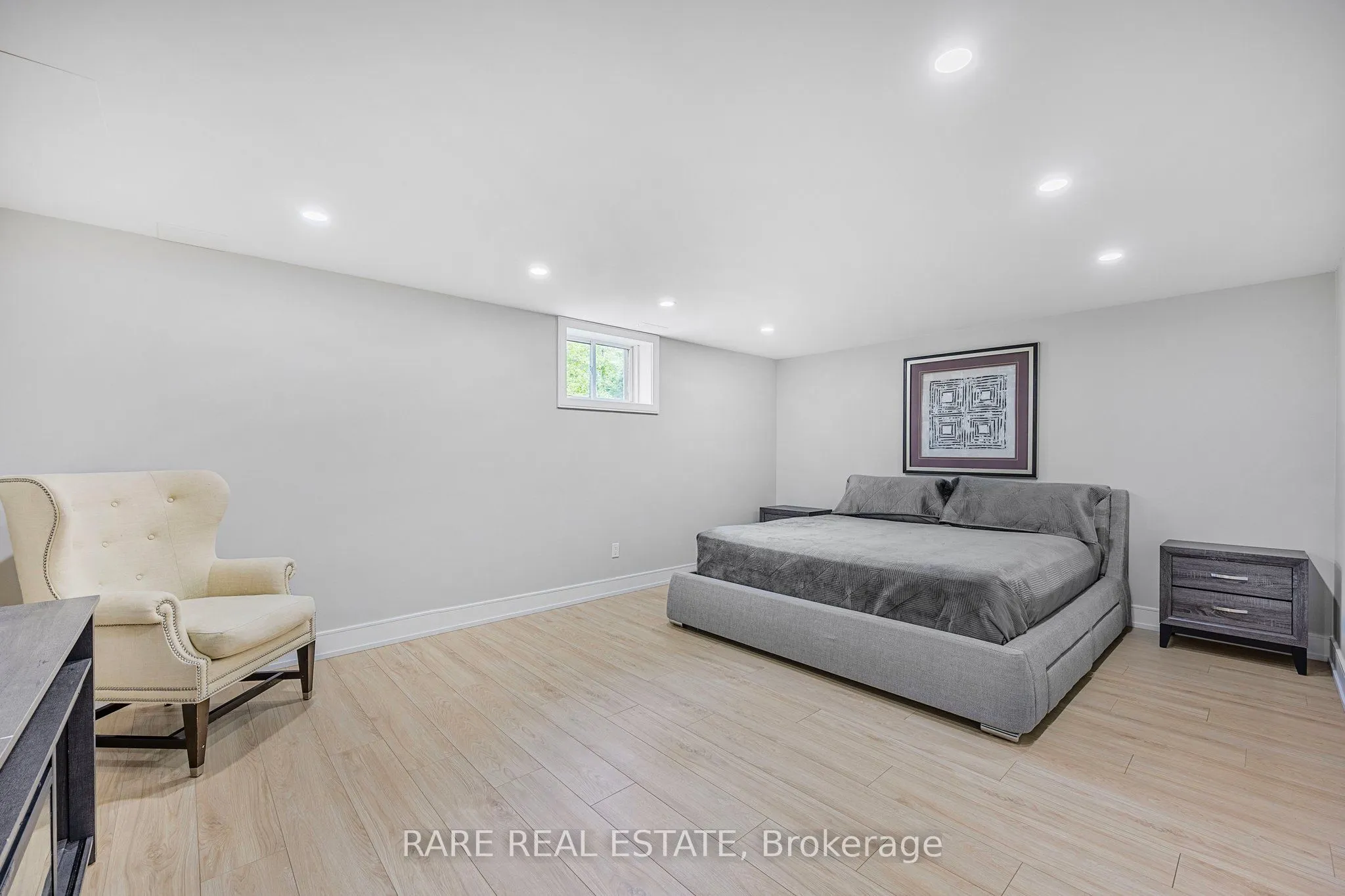 4 BRONZE BIRD Crescent