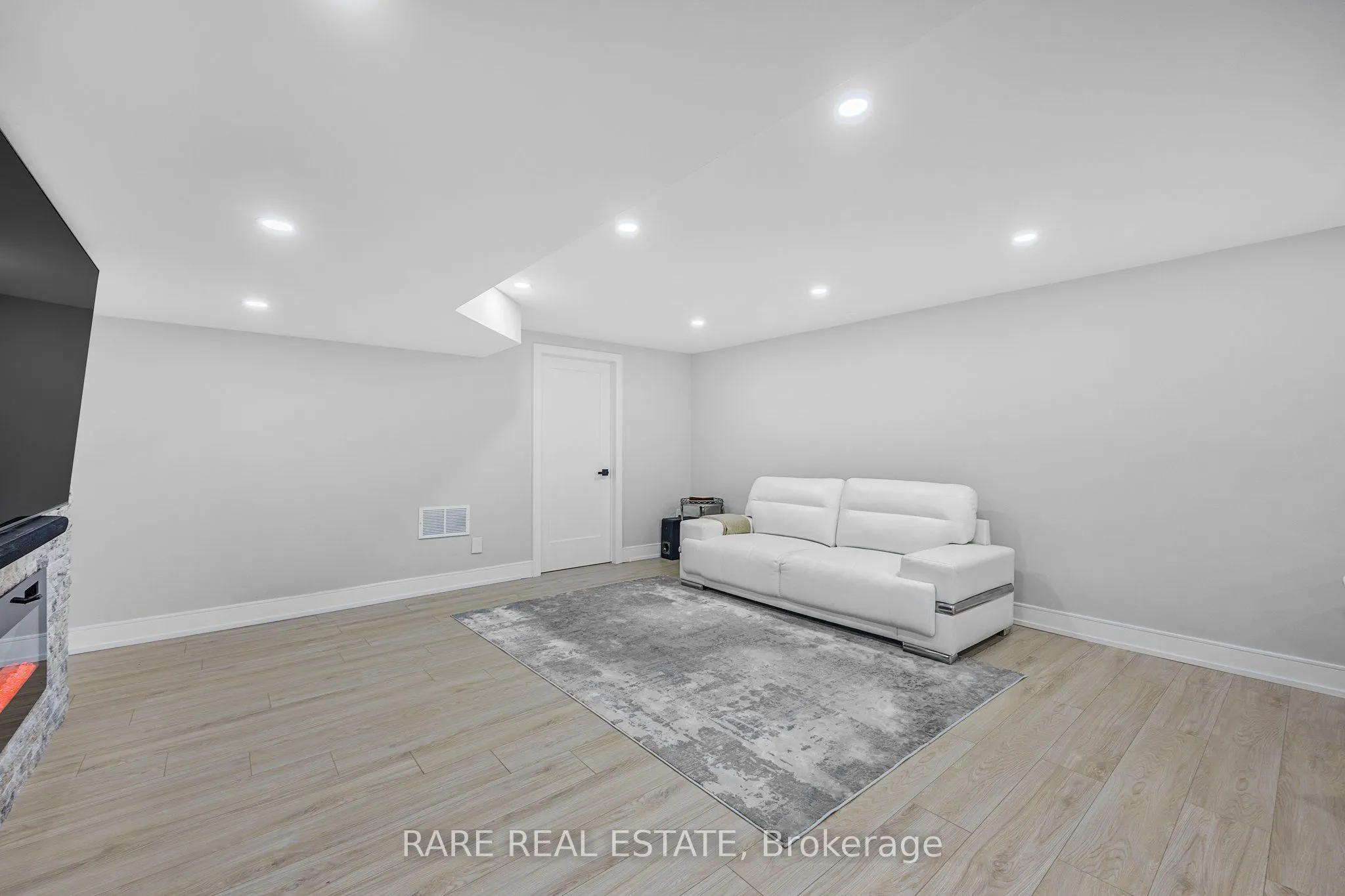 4 BRONZE BIRD Crescent