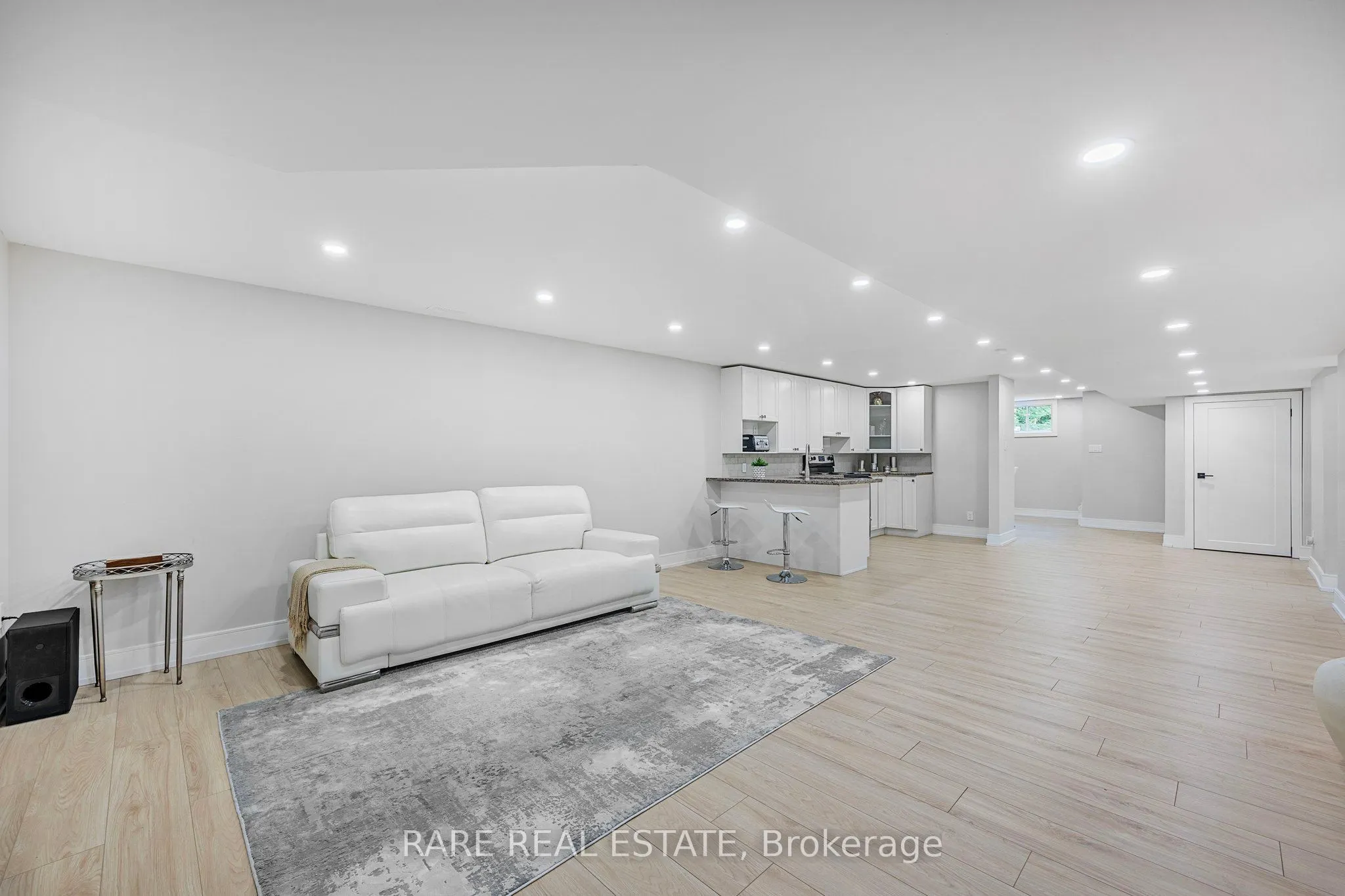 4 BRONZE BIRD Crescent