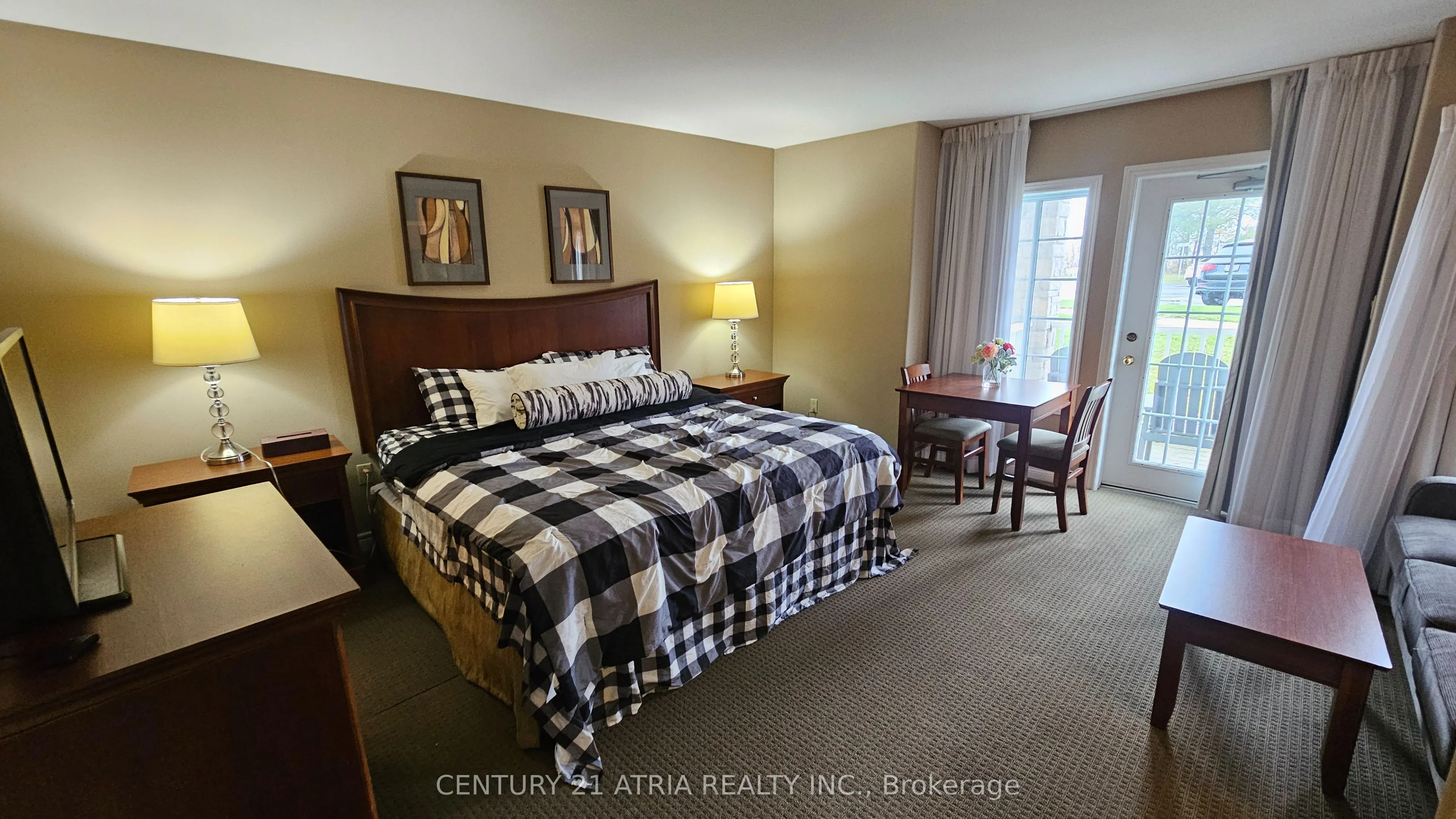 90 Highlands Drive, #2074/75