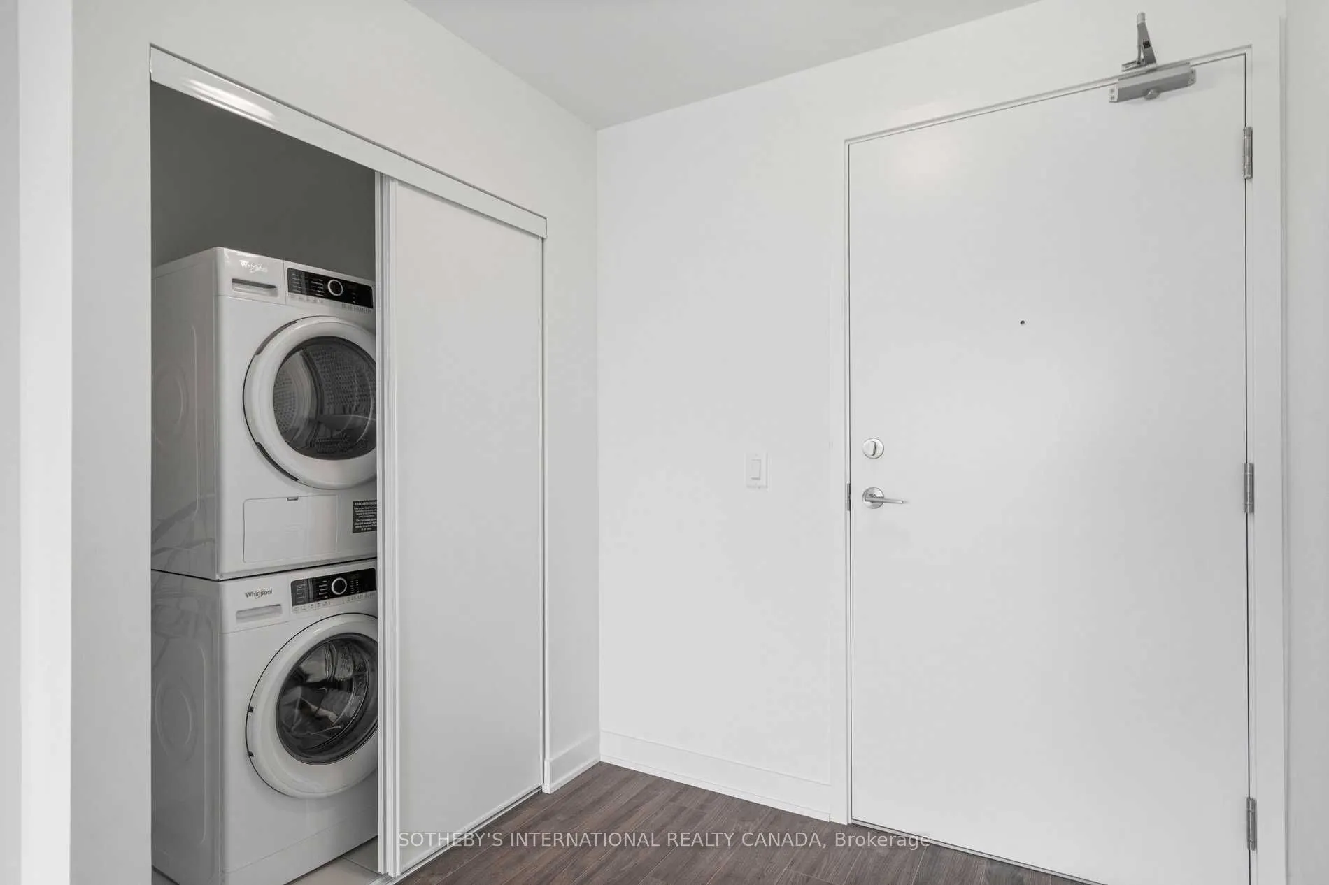 681 Yonge Street, #303