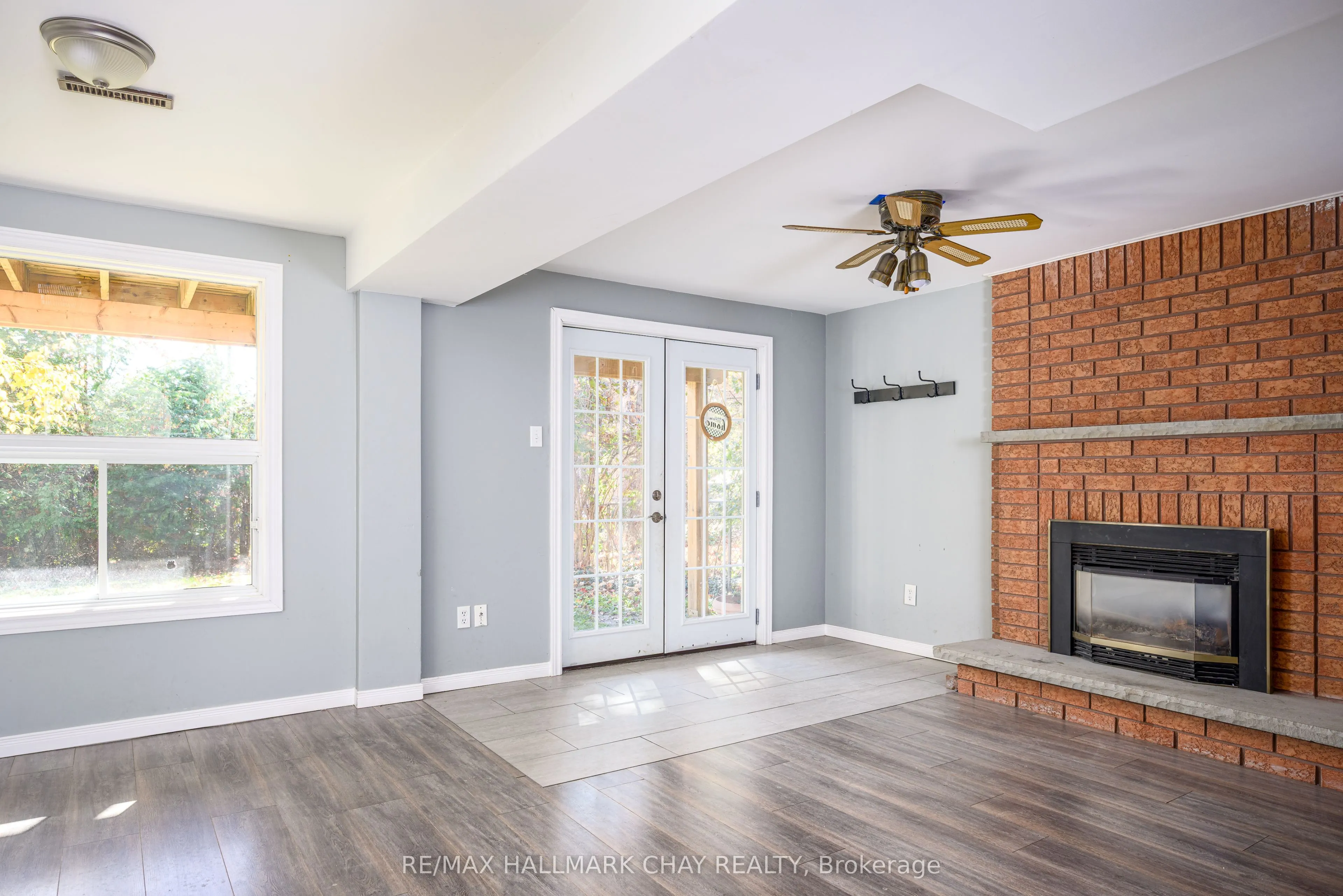 197 Livingstone Street W