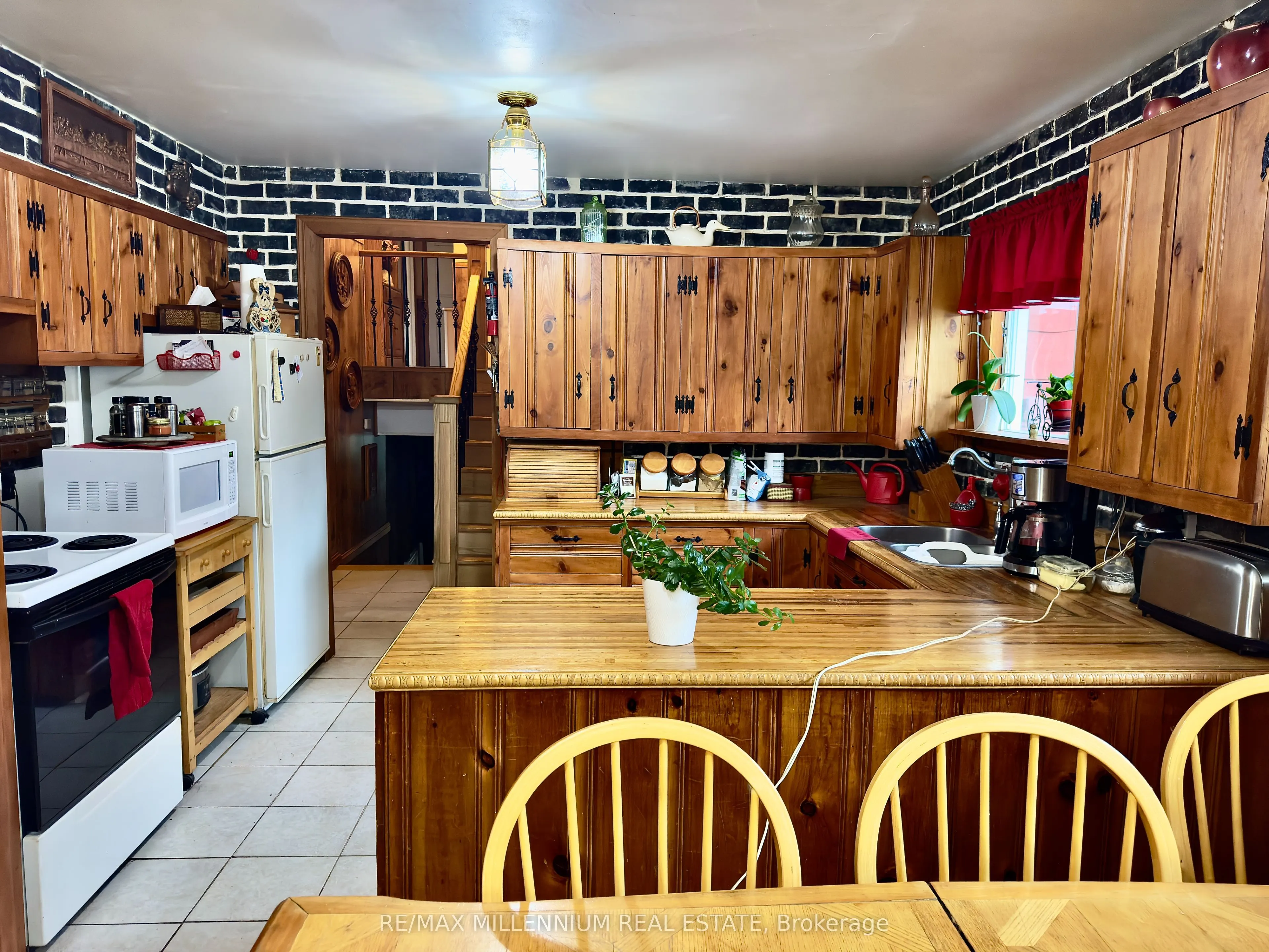 3741 Cedar Rapids Drive SW