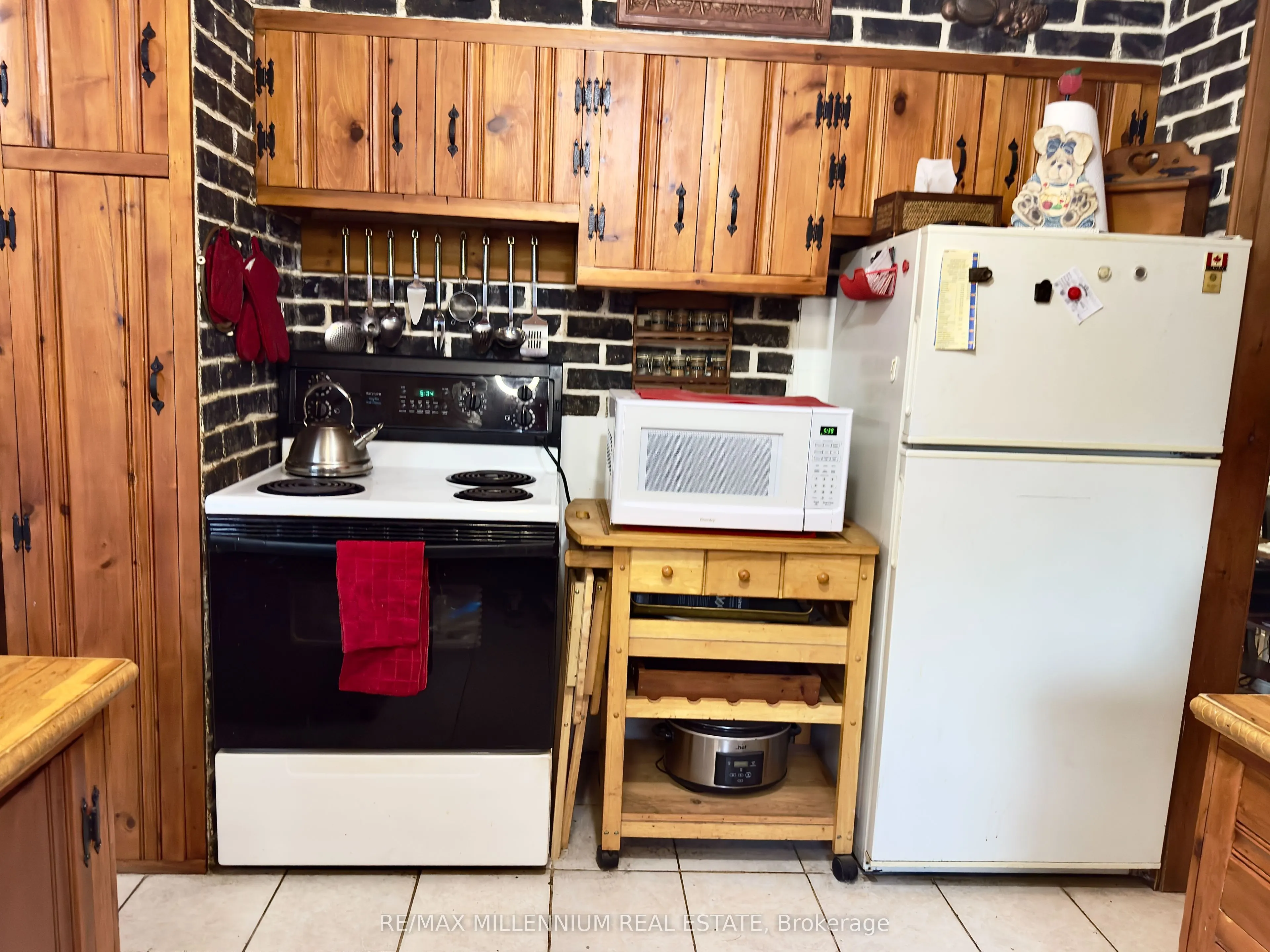 3741 Cedar Rapids Drive SW