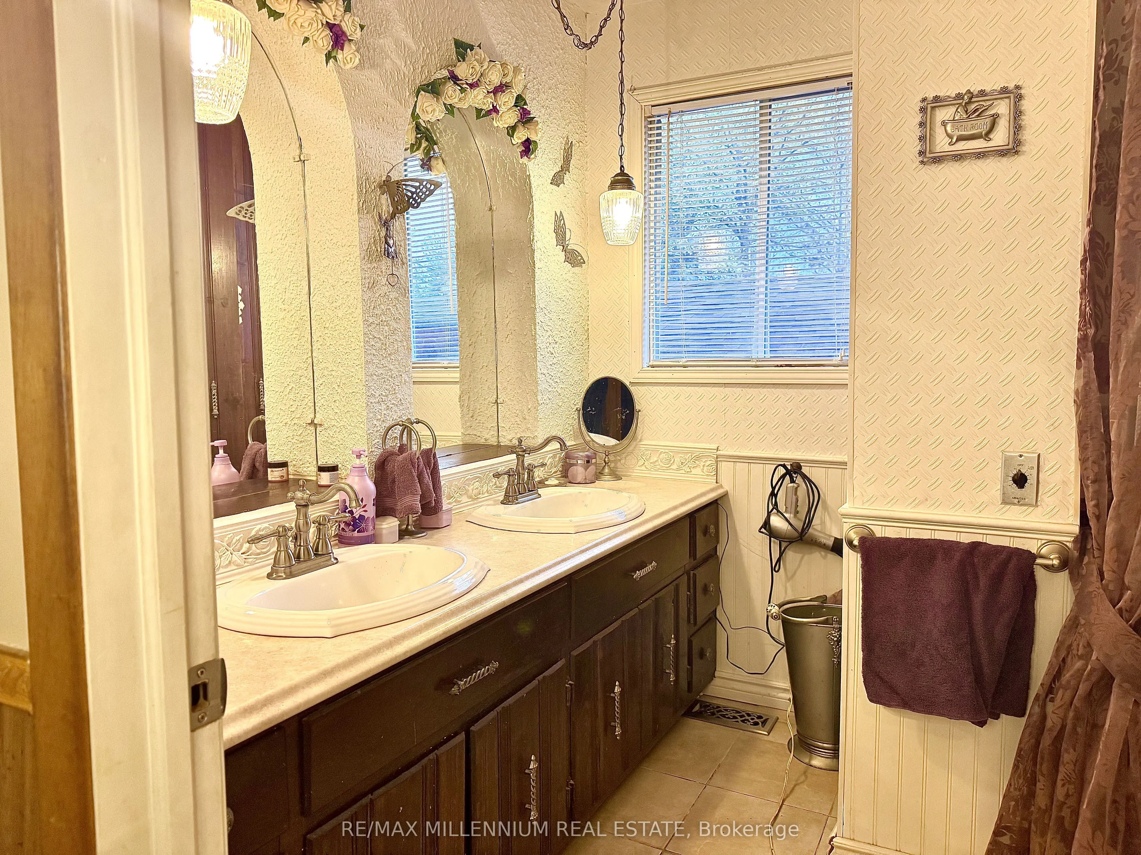 3741 Cedar Rapids Drive SW