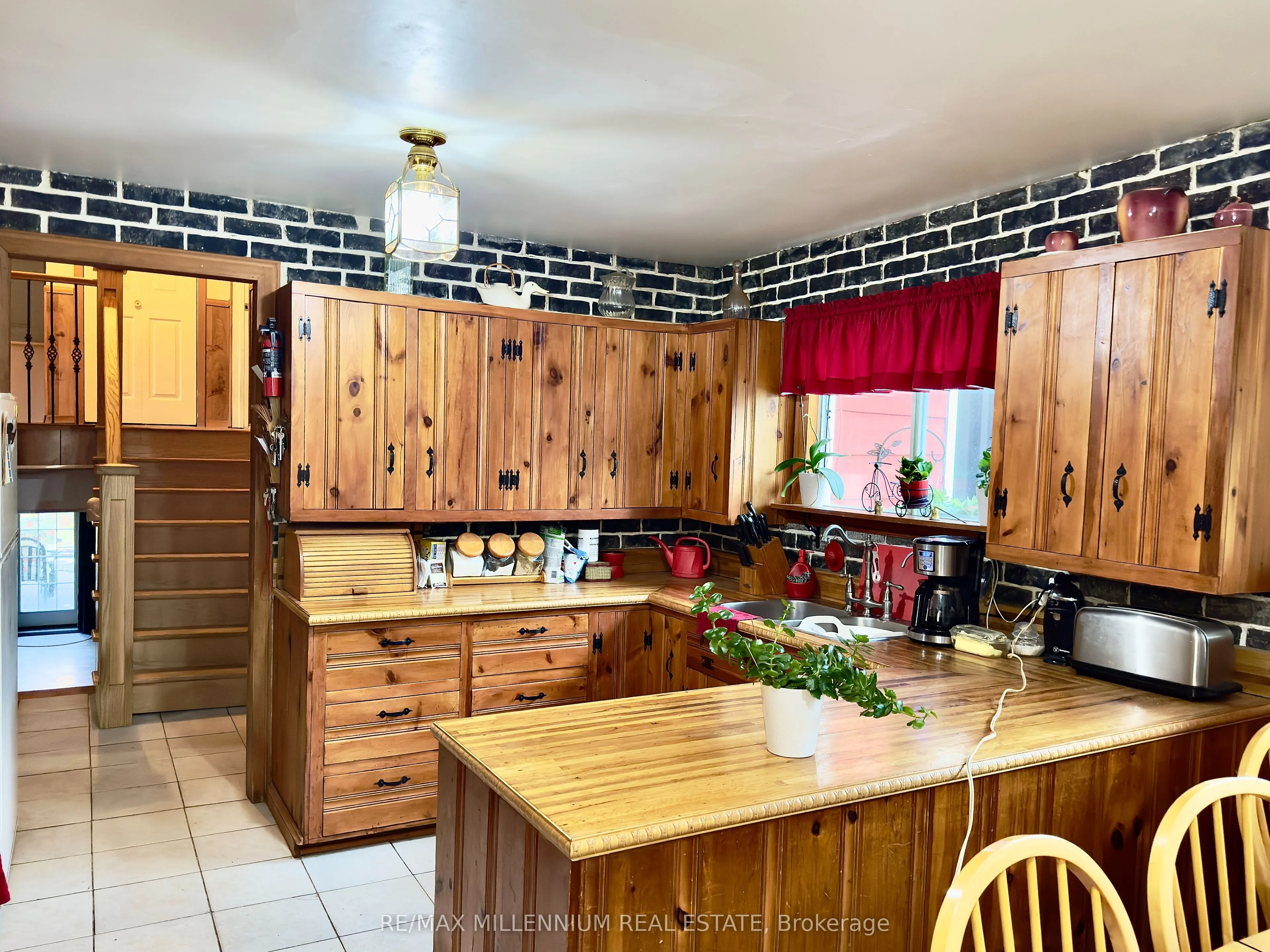 3741 Cedar Rapids Drive SW