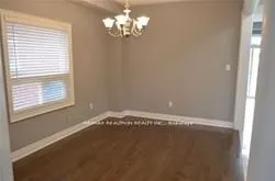 100 Sun King Crescent