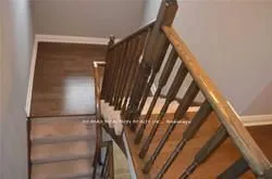 100 Sun King Crescent