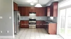 100 Sun King Crescent