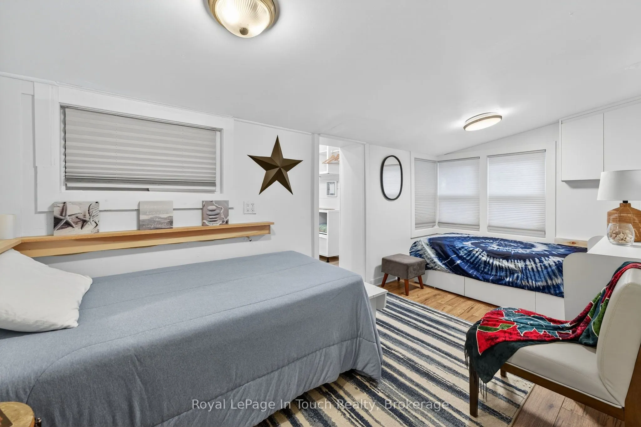 302 Concession 11 Road W