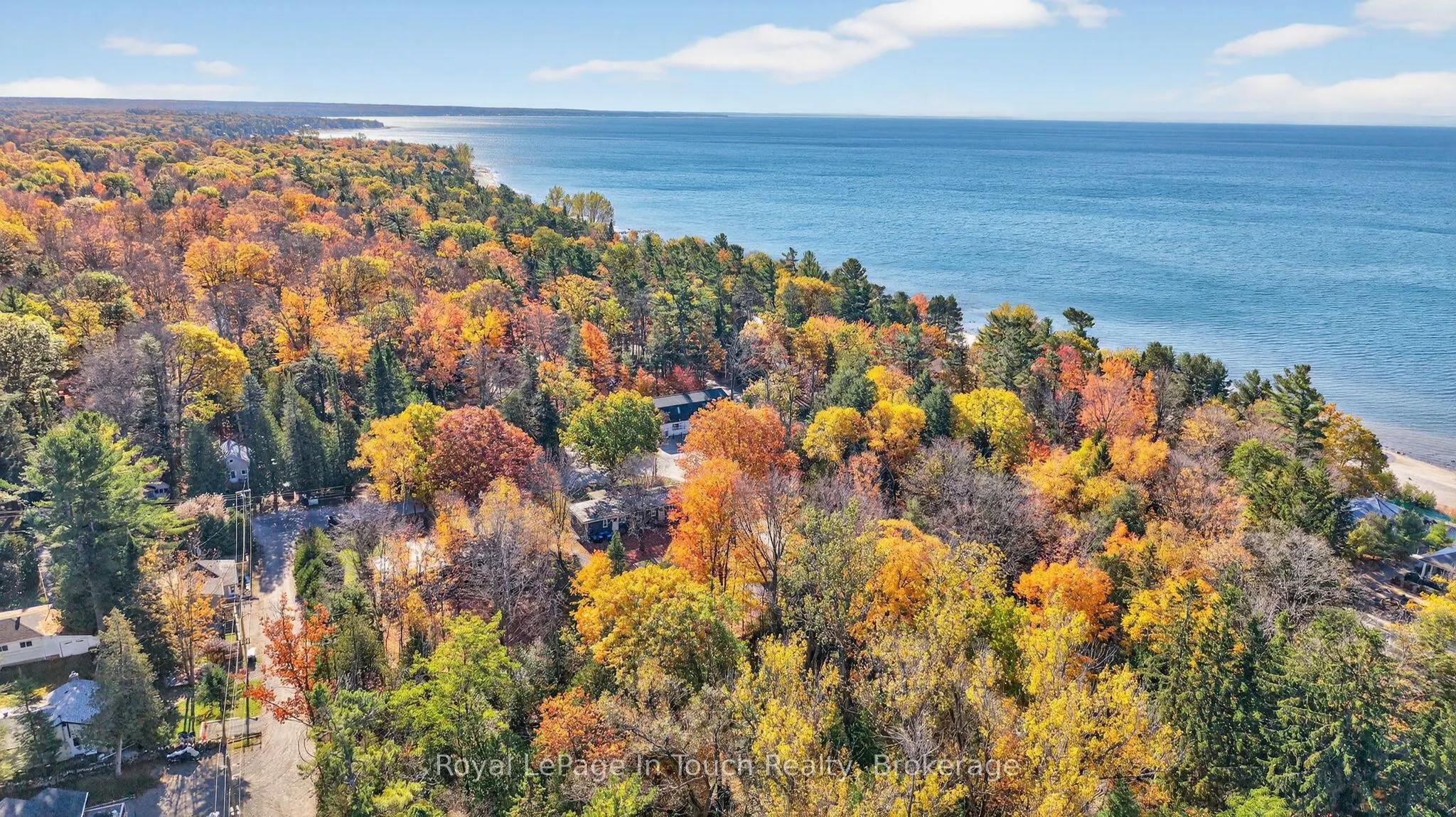 302 Concession 11 Road W