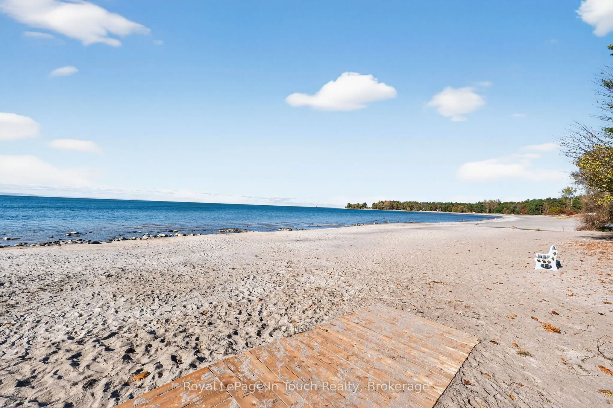 302 Concession 11 Road W