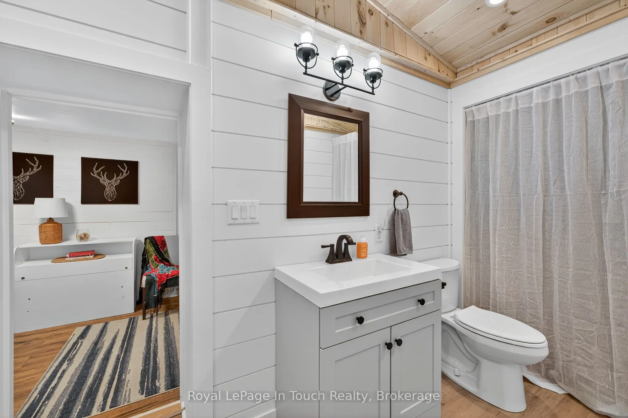 302 Concession 11 Road W