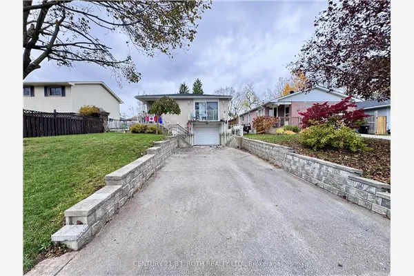 141 Gunn Street, #Lower