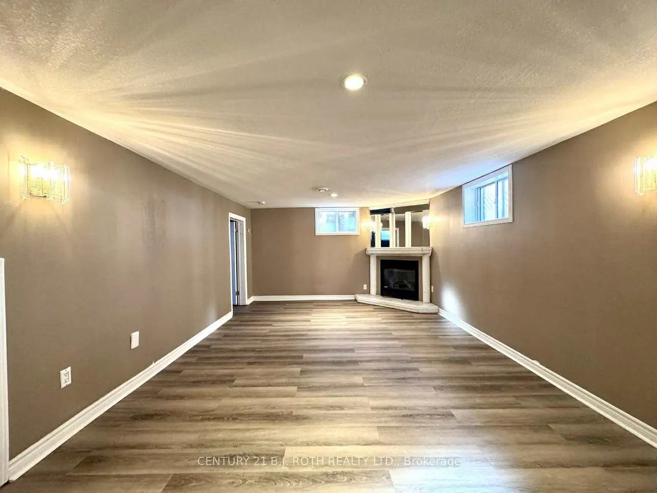 141 Gunn Street, #Lower