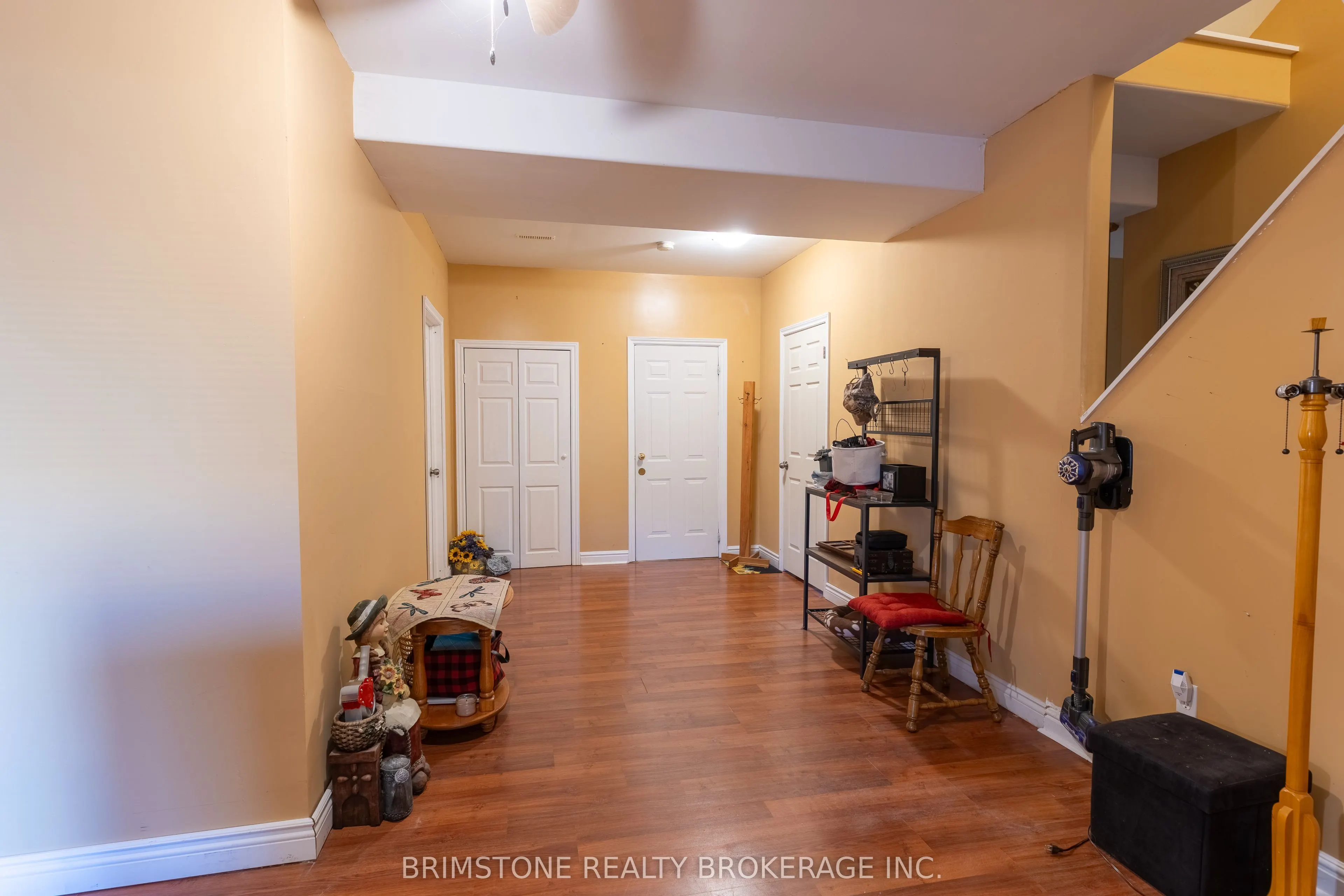 6 Silvercreek Crescent