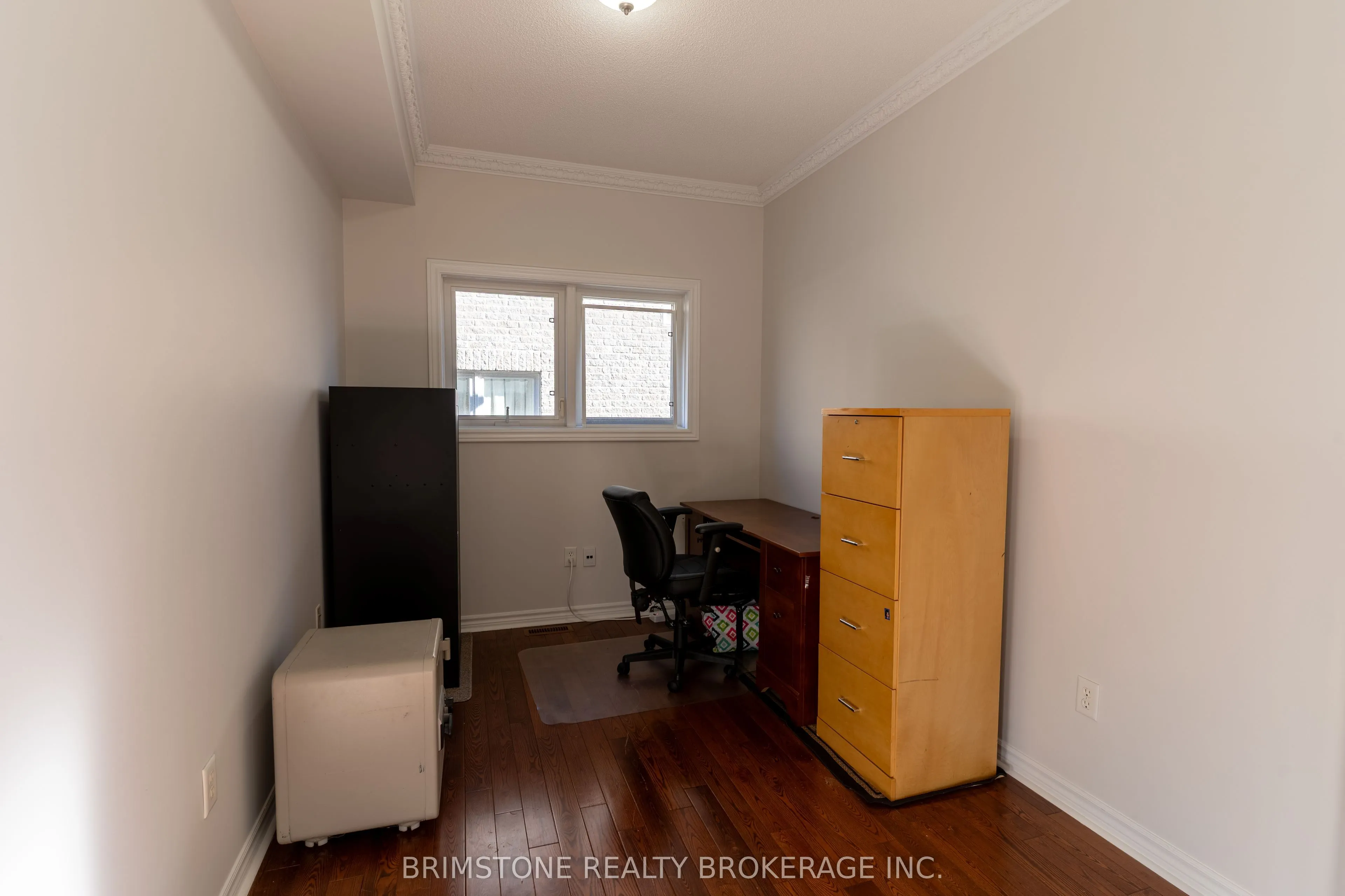 6 Silvercreek Crescent