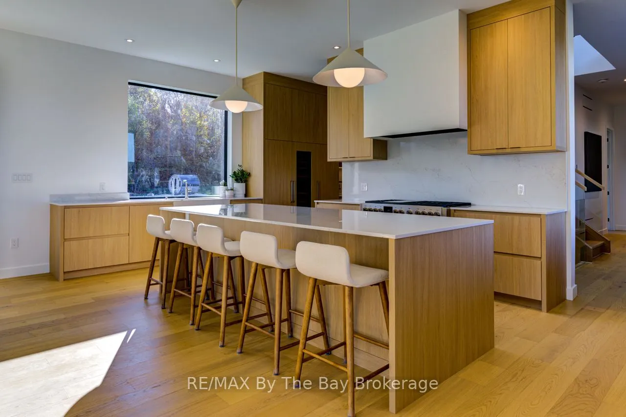 18 Raintree Court