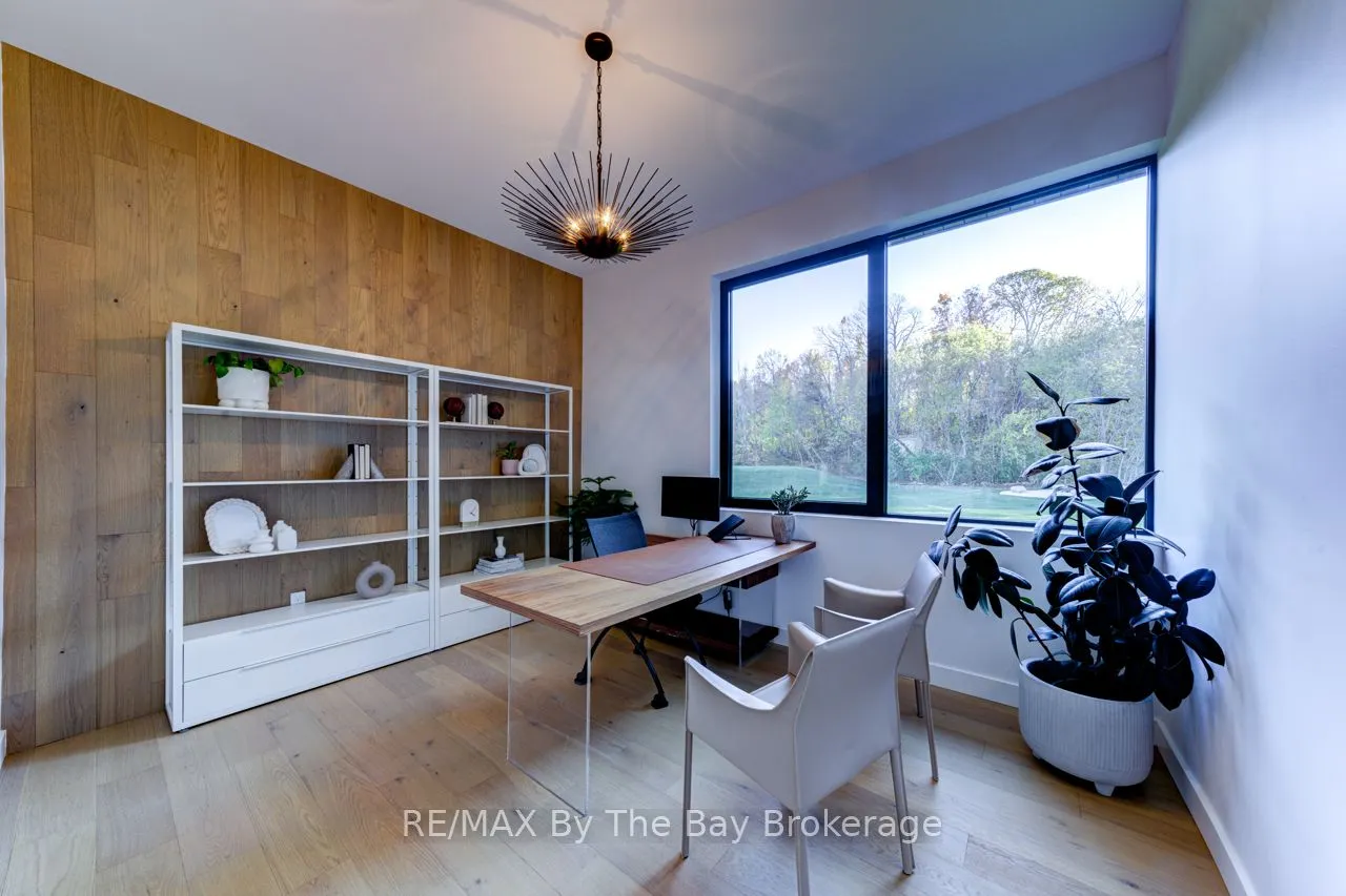18 Raintree Court