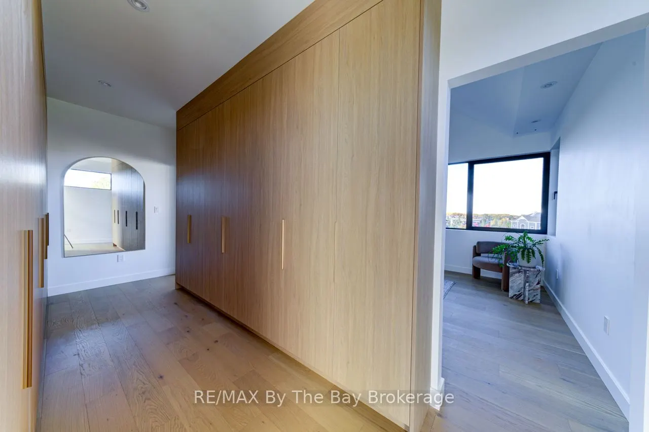 18 Raintree Court