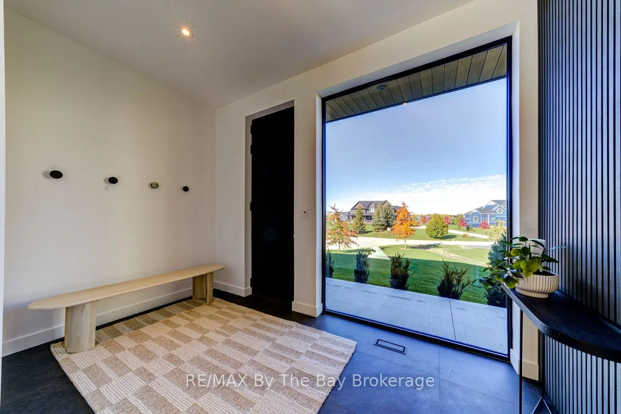 18 Raintree Court