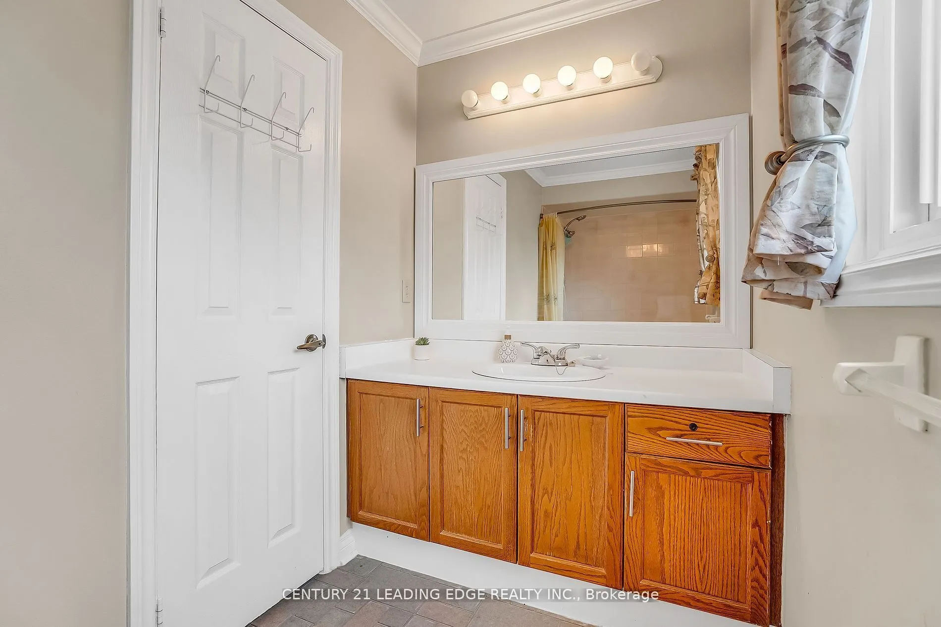 21 Brushwood Crescent