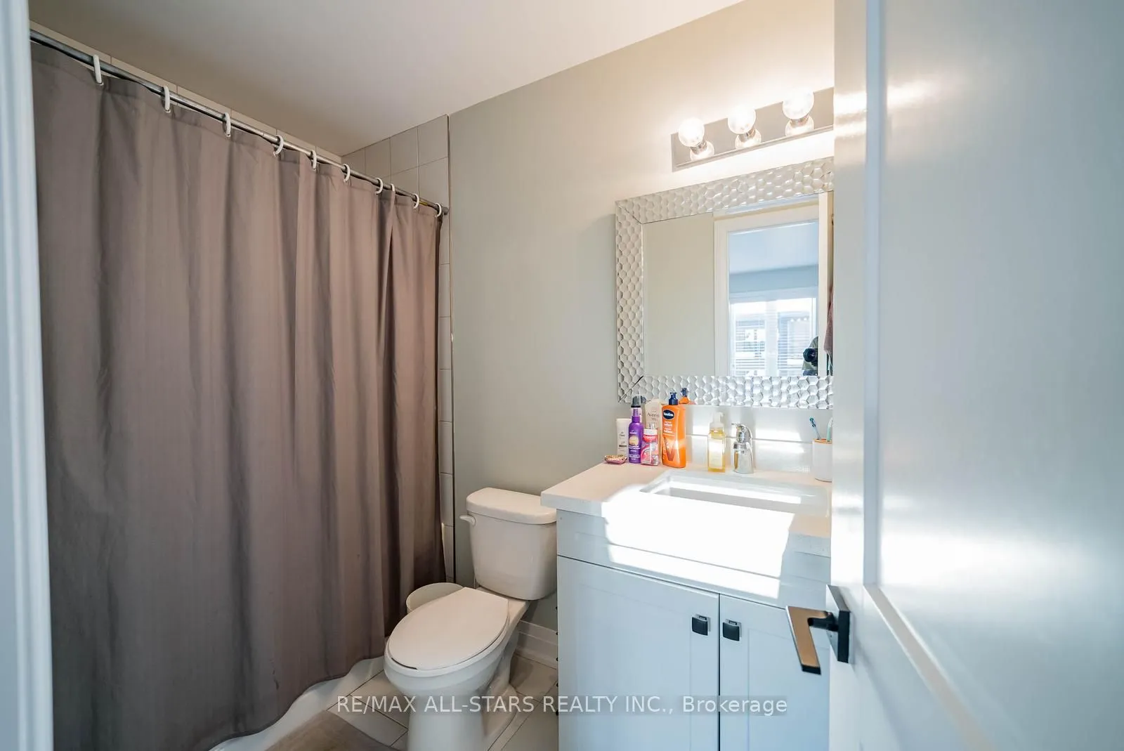 5 Stonehart Lane, #20