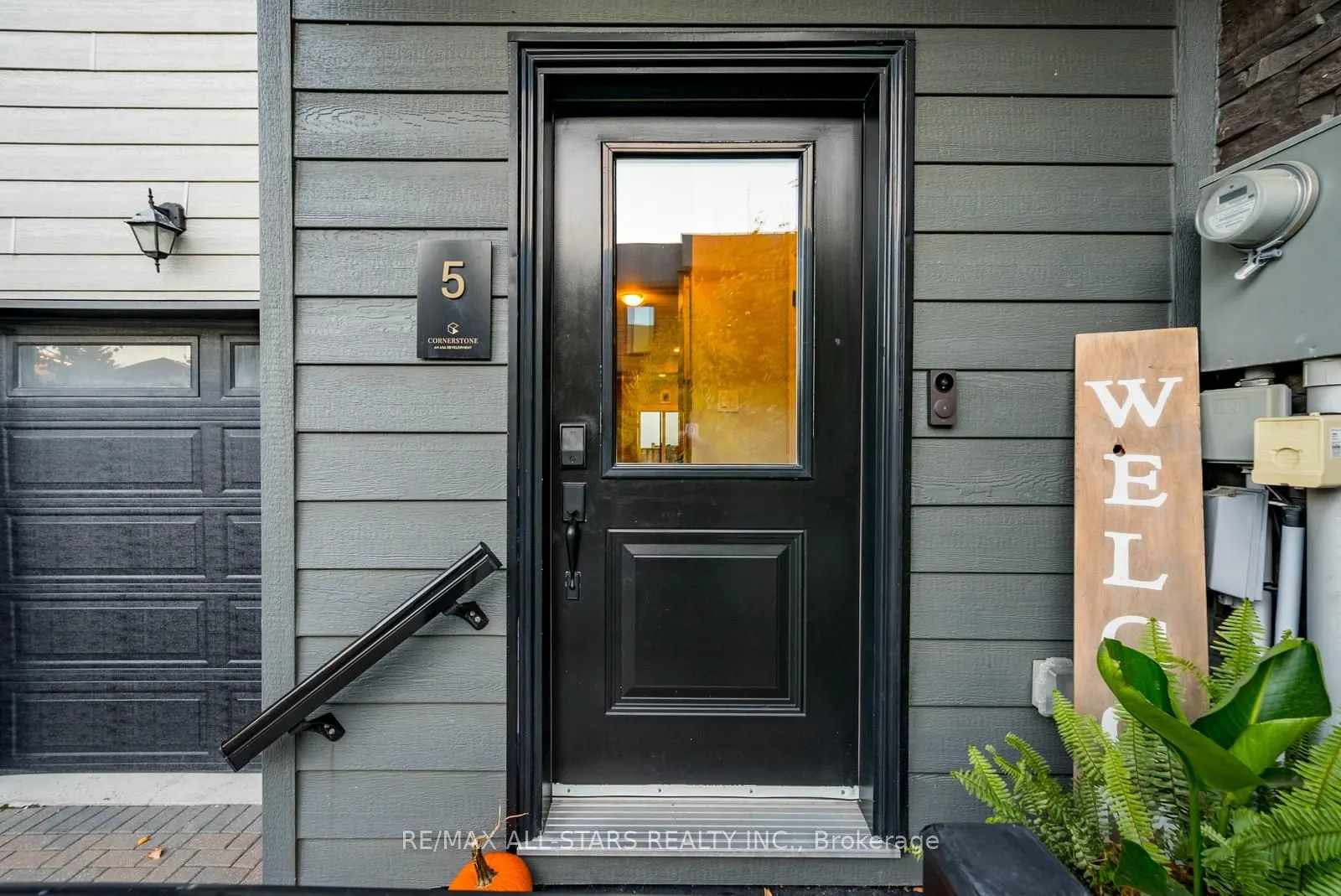 5 Stonehart Lane, #20