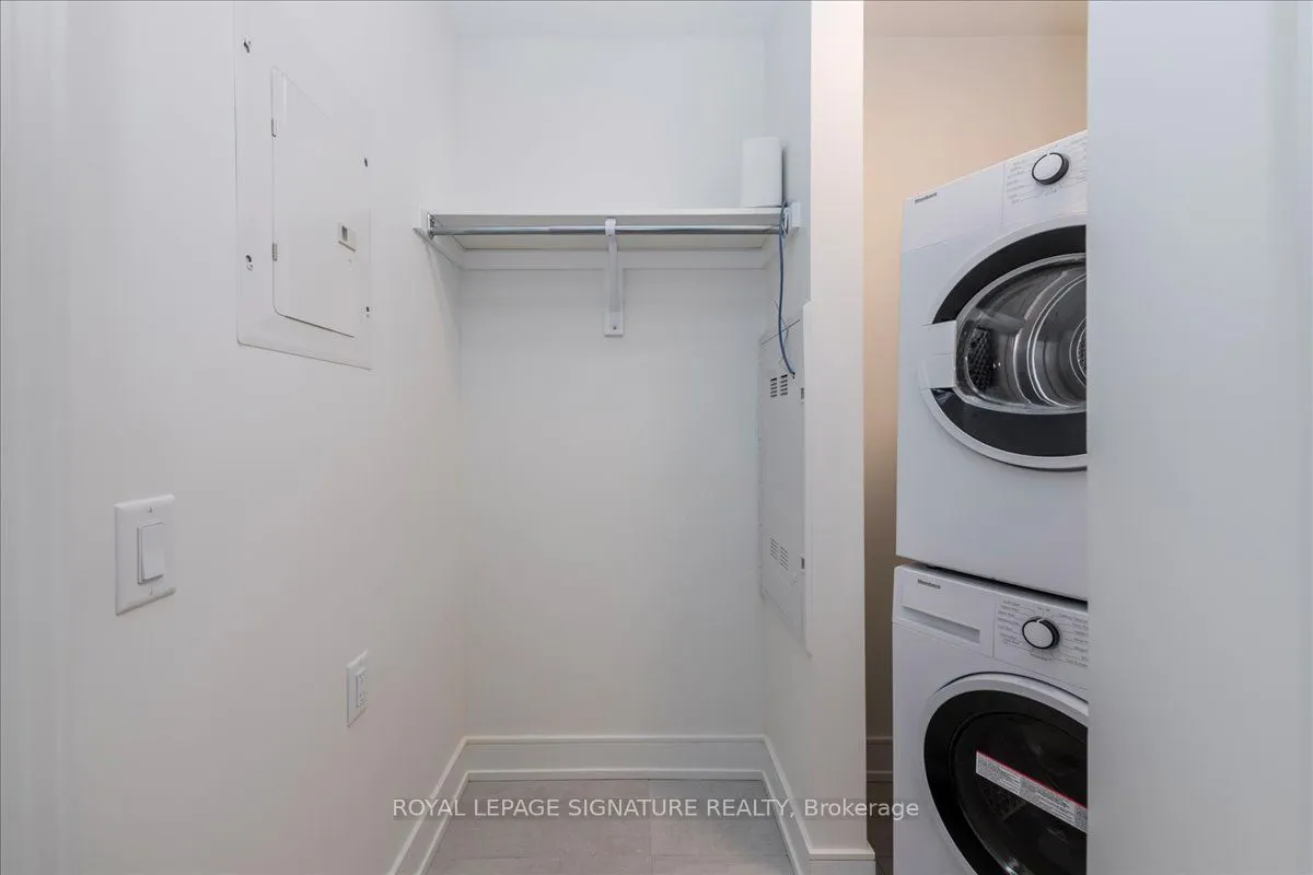 185 Dunlop Street E, #517