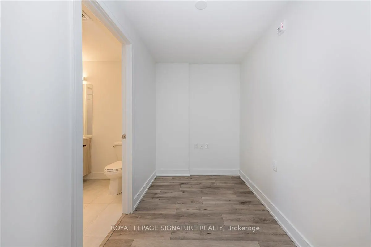 185 Dunlop Street E, #517