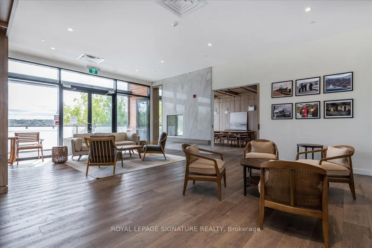 185 Dunlop Street E, #517