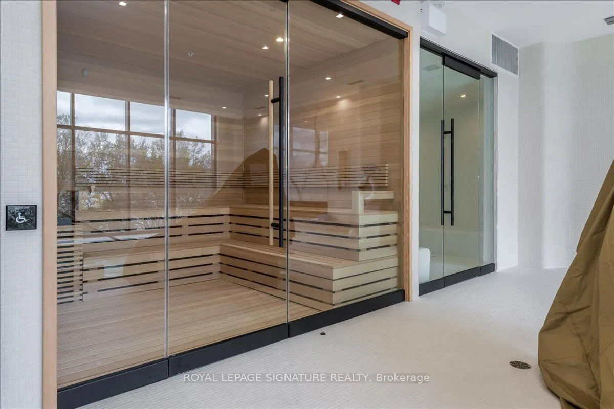 185 Dunlop Street E, #517