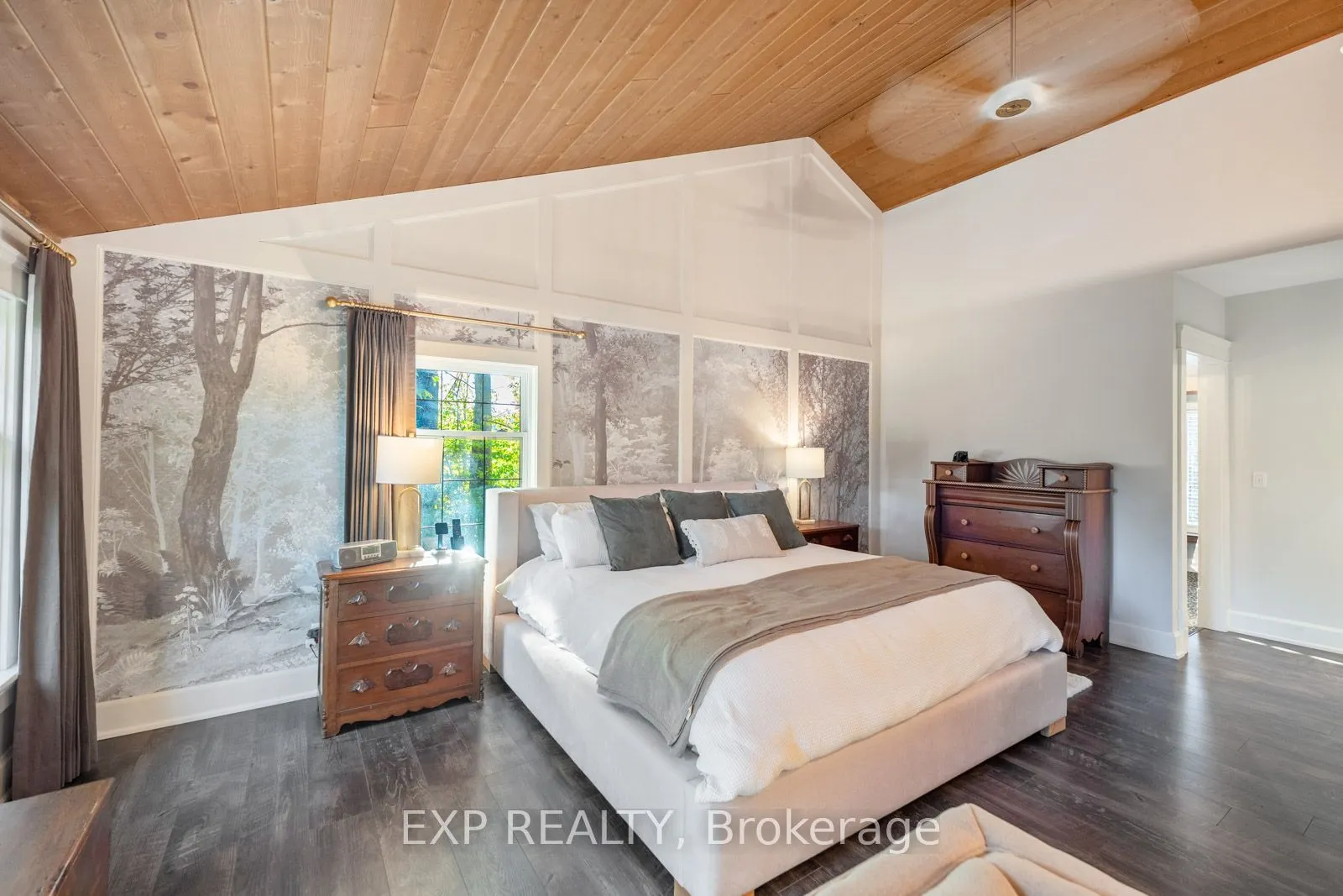 4146 Forest Wood Drive