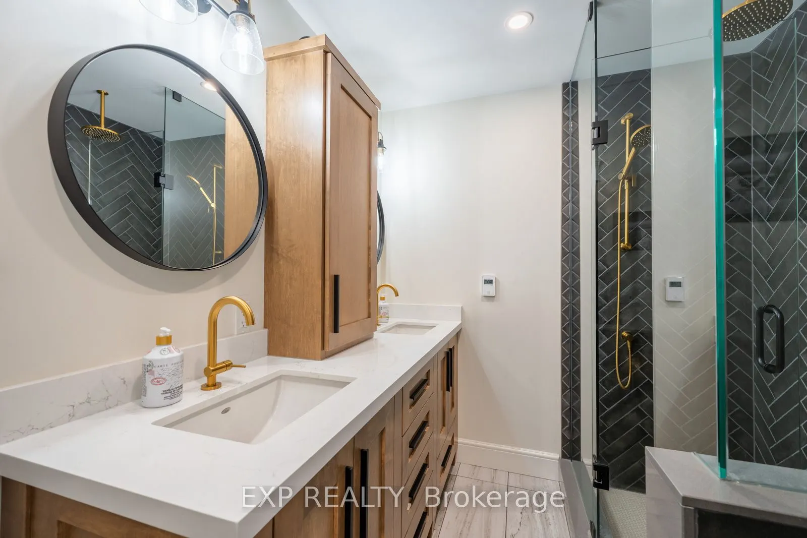 4146 Forest Wood Drive